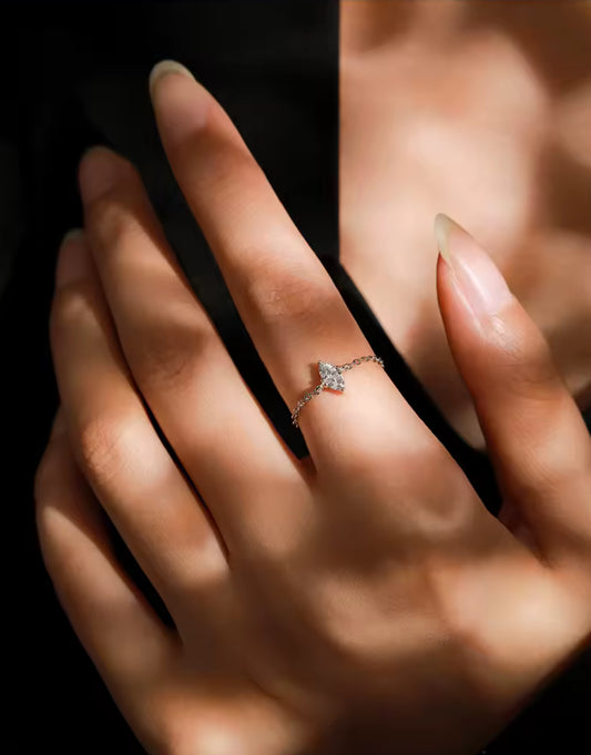 Gelati's Marquise Chain Link VVS1 Moissanite Diamond Ring in Sterling 925 Silver & 18k Vermeil Gold Inserts