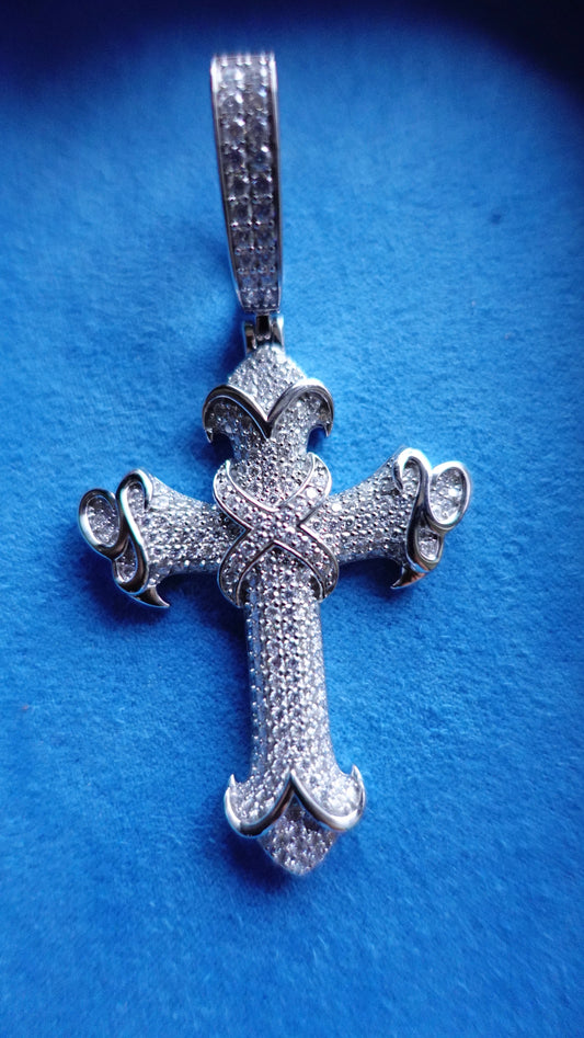 Gelati's Bespoke Inifinity Baroque FL -IF Lab Moissanite Diamond Cross Pendant in Solid 925 Sterling Silver & 18k Vermeil White Gold Inlay + Free Silver Rope Chain Included