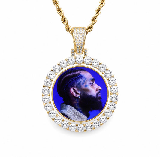 GELATI’S ROUND MODULAR CUSTOM PICTURE DIAMOND PENDANT – SOLID TITANIUM & 18K VERMEIL GOLD LAYERS
