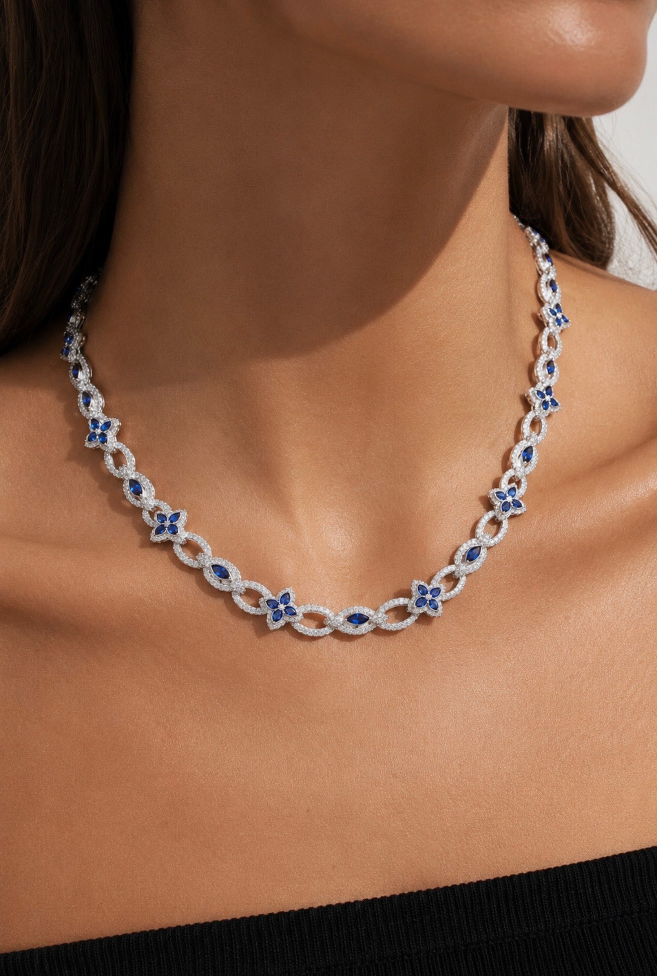 CELESTE CLOVER CUBAN NECKLACE – SAPPHIRE & FL–IF MOISSANITE / HCD DIAMONDS, 925 SILVER & 18K VERMEIL