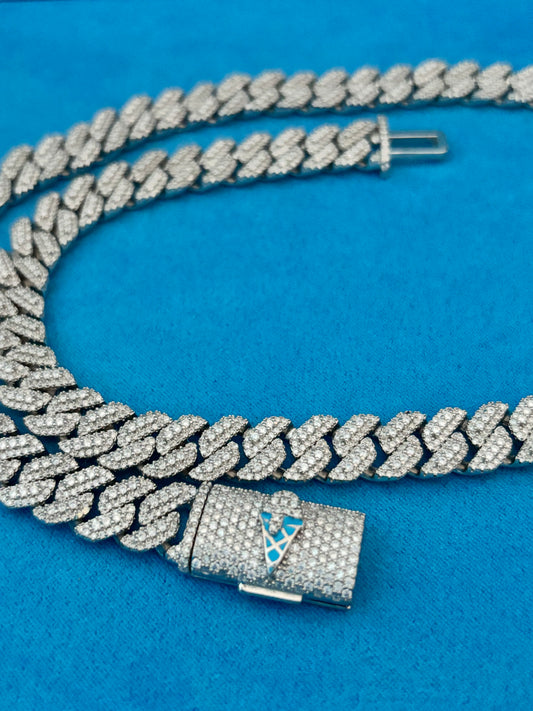 Custom Lock LA Moon Link Cuban Chain – 28CT FL-IF Moissanite, 925 Silver & 18K Vermeil (13MM)