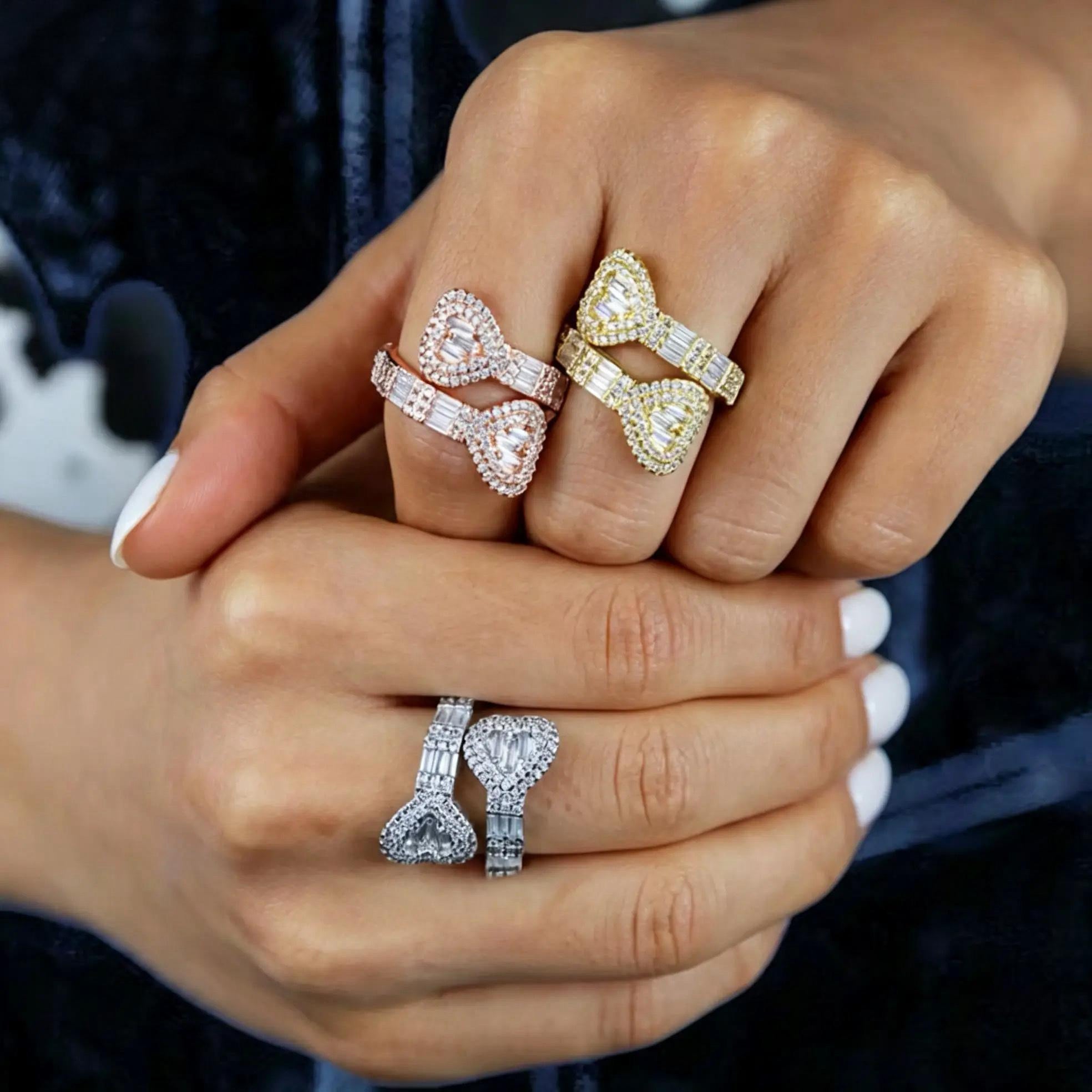 GELATI AMORE HEART BAGUETTE CB DIAMOND RESIZABLE RING |TITANIUM & 18K VERMEIL