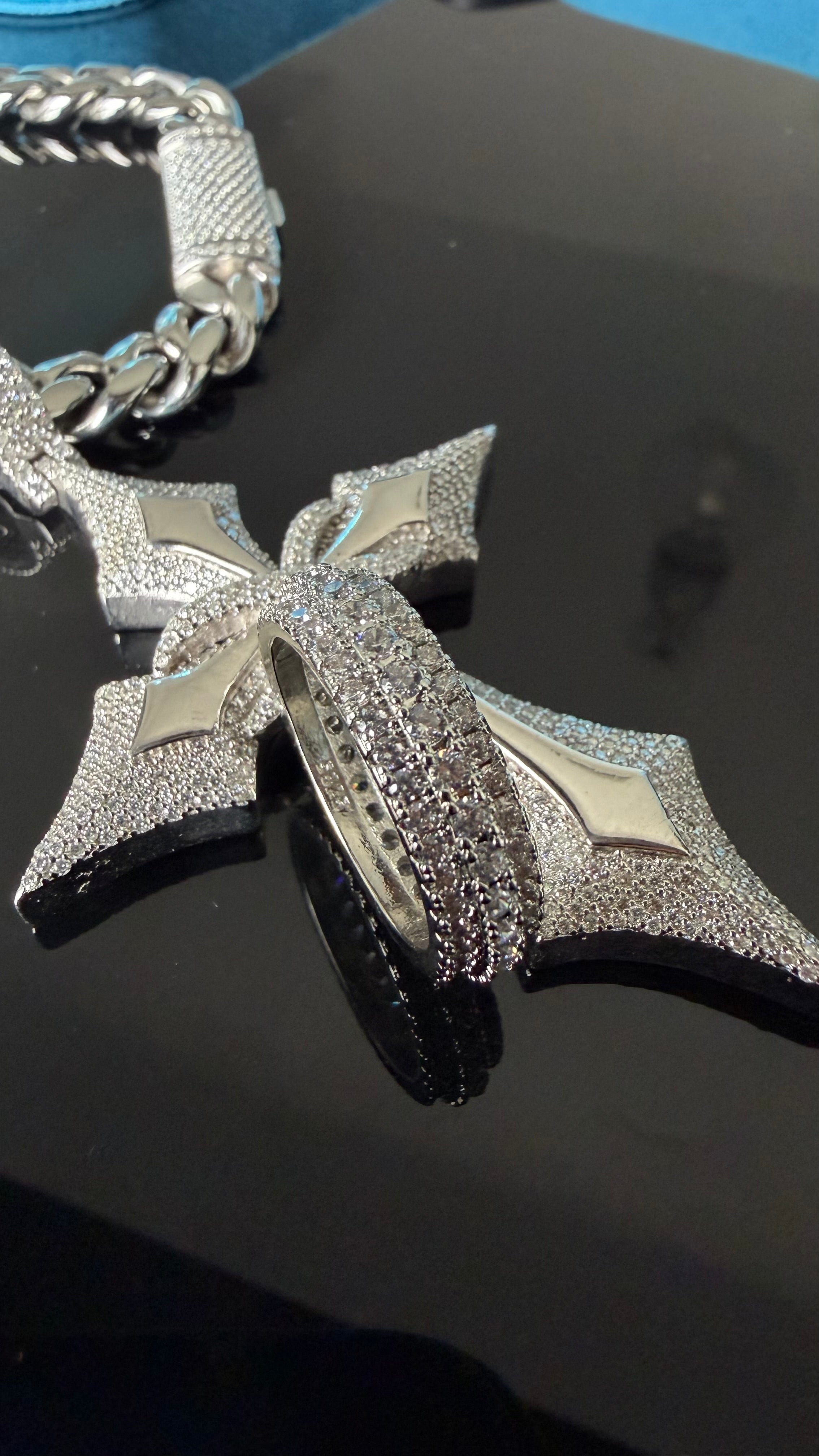 Gelati's Tri Row Prongue DVVS1/CB Lab Moissanite 925 Sterling Silver & 18K Vermeil Gold 3Ctw Eternity Band