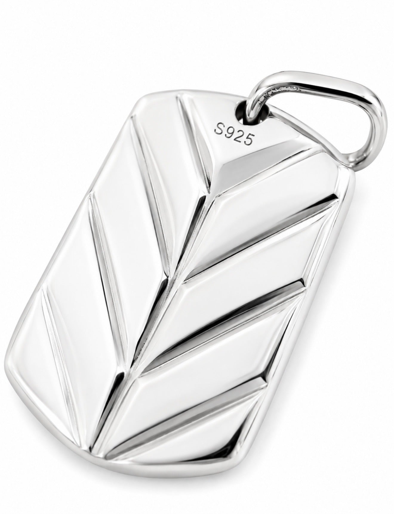 KNIFE TAG PENDANT – DVVS1 MOISSANITE, 925 SILVER & 18K WHITE VERMEIL