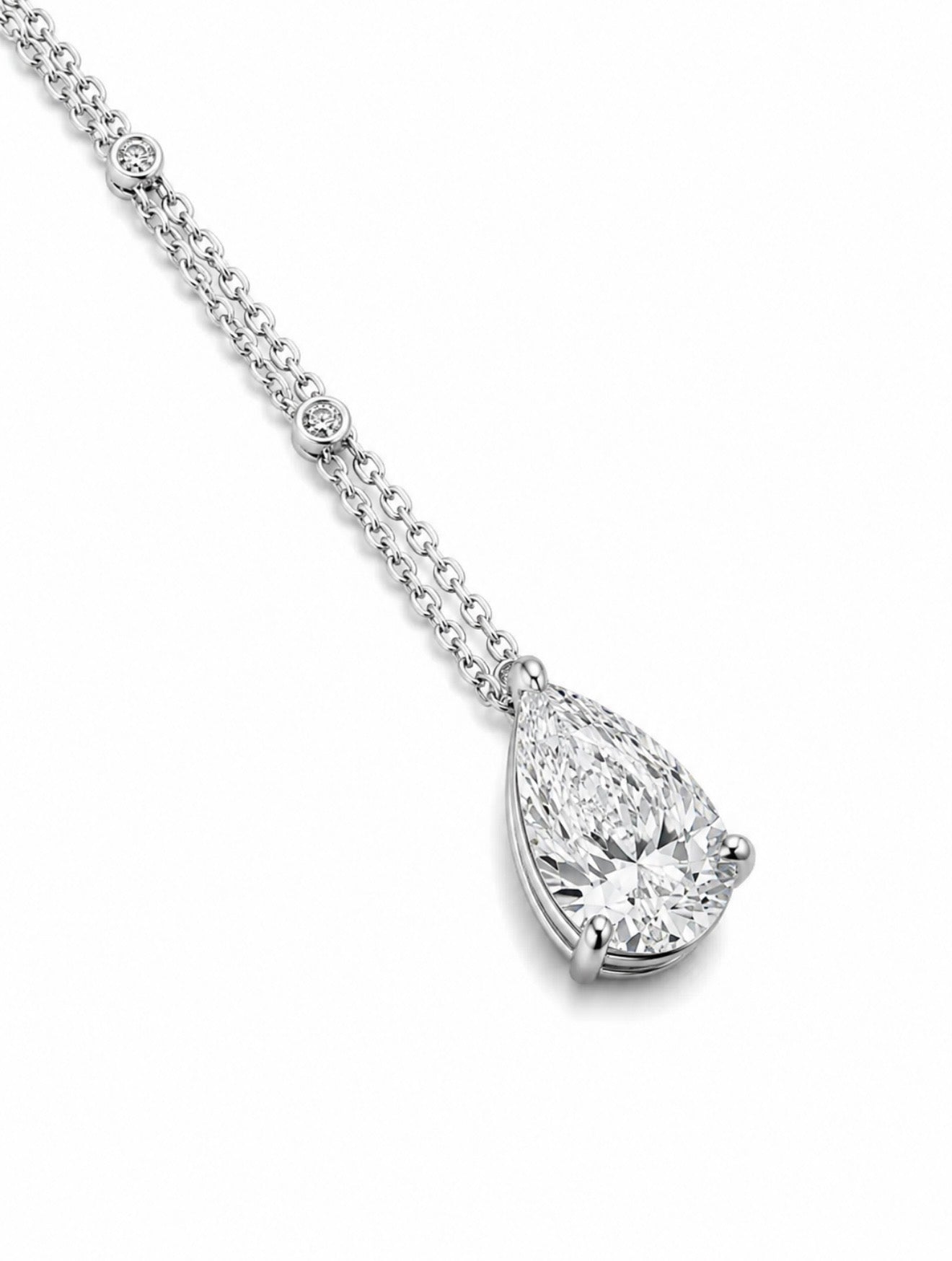“CELESTE” PEAR CUT DIAMOND NECKLACE – 3CTW FL-IF MOISSANITE 925 SILVER & 18K WHITE VERMEIL