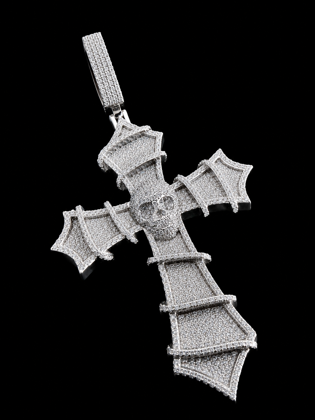 Gelati Limited | Diamond Demon Cross Pendant — FL/IF Lab Grown Moissanite & 18K Vermeil 925 Silver