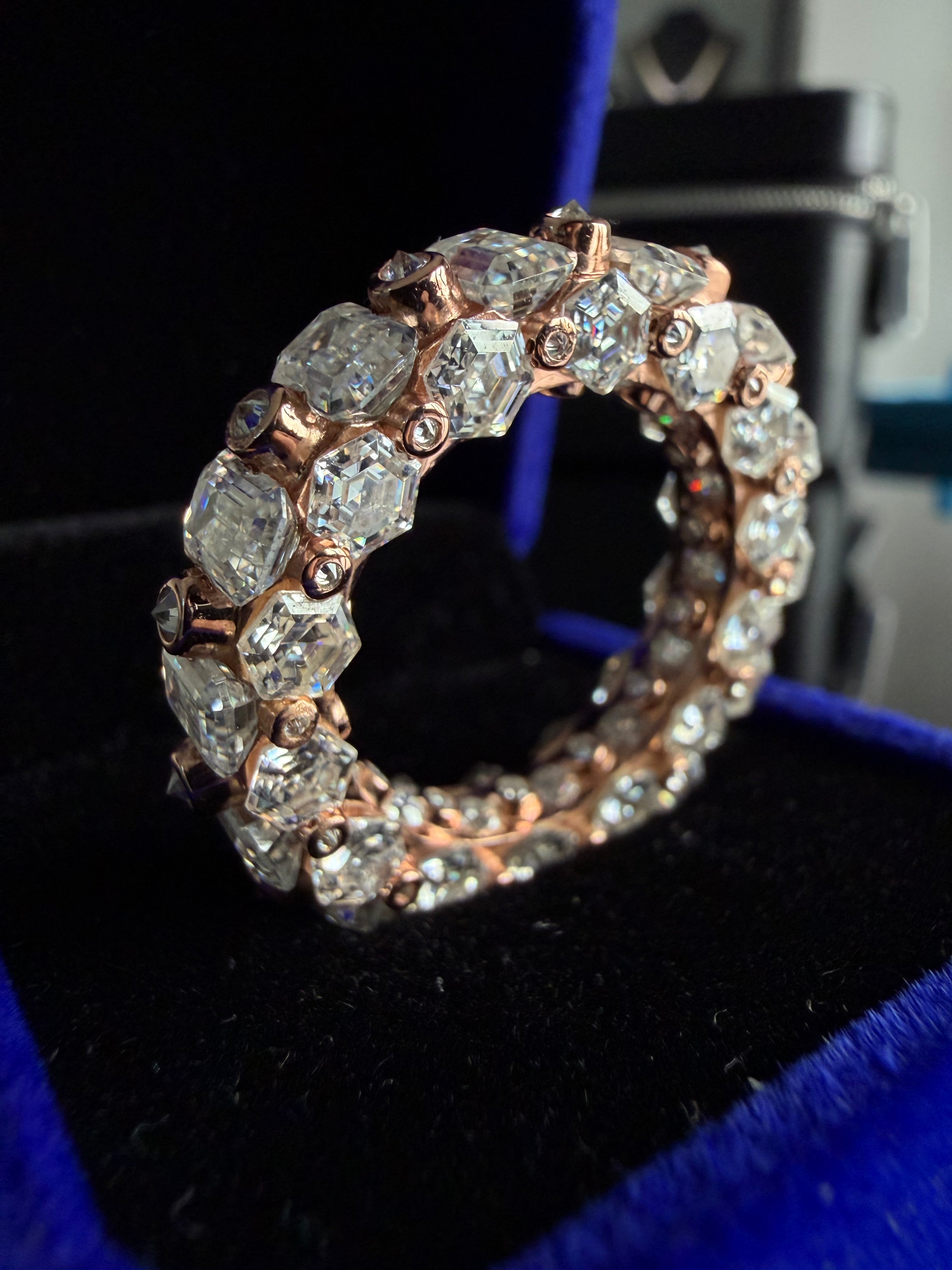 Apocalypse 1 Of 1 Spiked Diamond Eternity Ring – 15CTW+ FL-IF Moissanite, 925 Silver & 14K Rose Gold