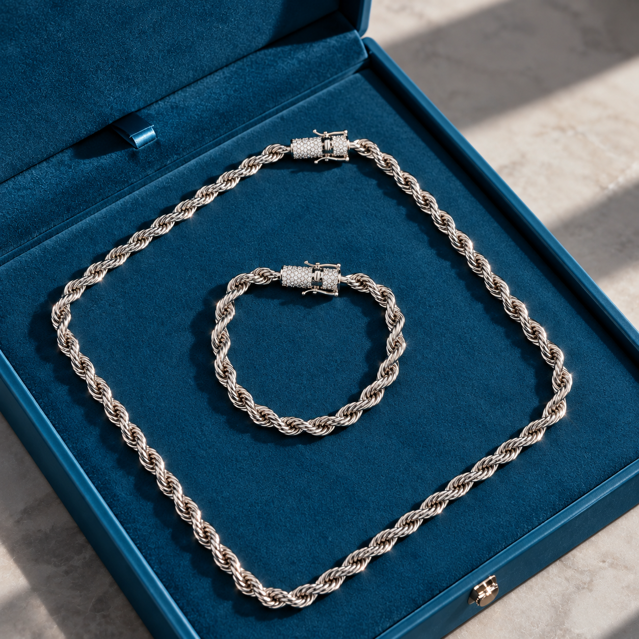 GELATI VVS1- D-VVS1 LAB MOISSANITE DIAMOND LOCK ROPE CHAIN NECKLACE |925 Silver|Titanium & 18K Vermeil GOLD