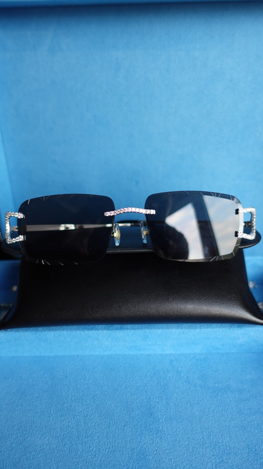 Gelati's Limited FL-Flawless D-Color Moissanite Diamond Rimless Eyewear in 925 Sterling Silver & 18k Vermeil Gold Inserts