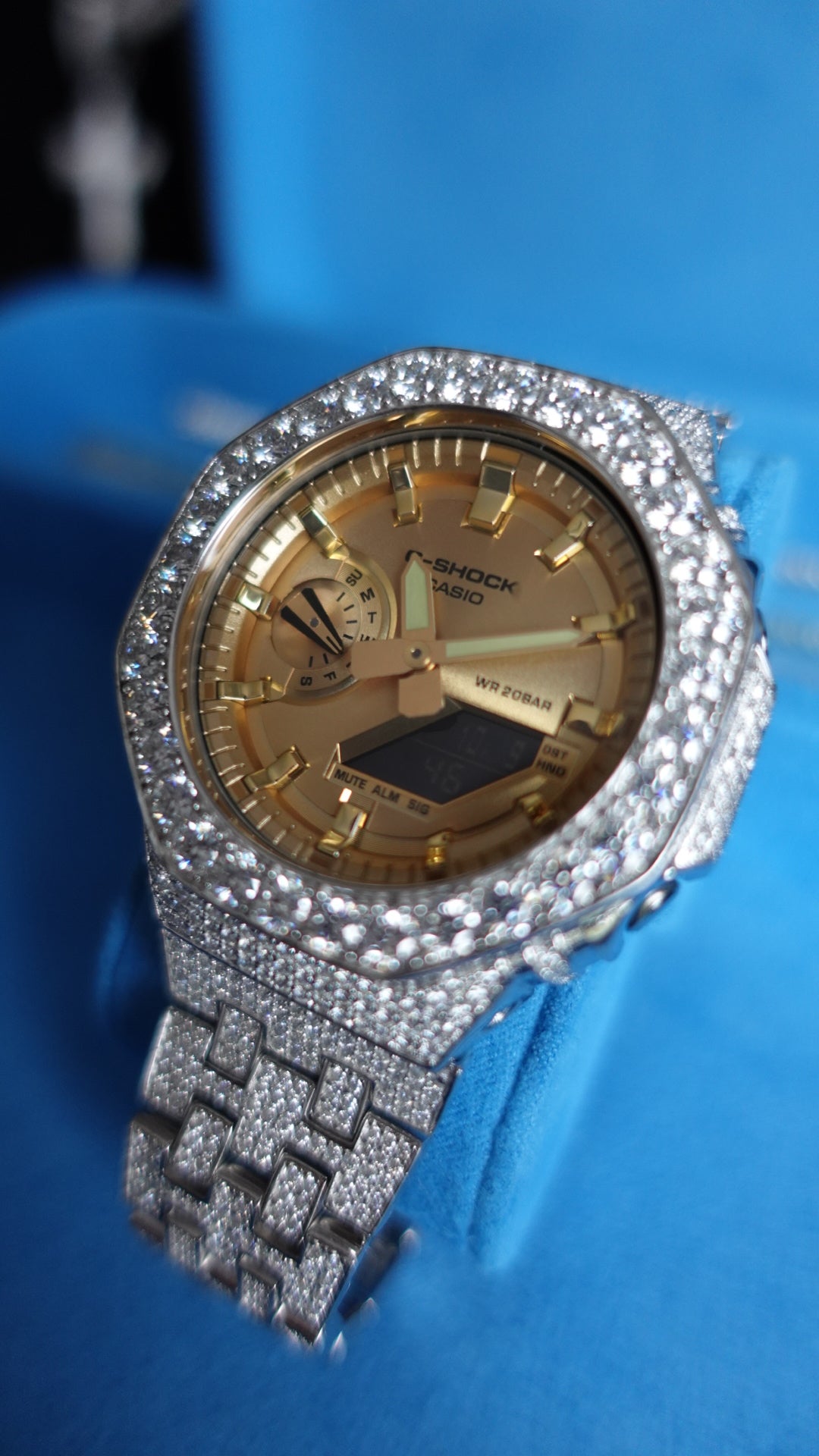 Gelati's Custom BussDown 35 CT G-shock In FL-Flawless Lab Moissanite Diamonds & Solid 925 Sterling silver and 18k Vermeil Gold - Limited Gold Dial Edition