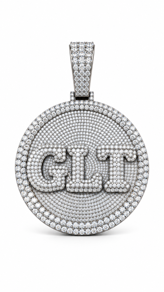 GELATI Custom Pavé Medallion Pendant | VS+ High Carbon Diamonds | 18K Vermeil Gold Inlay