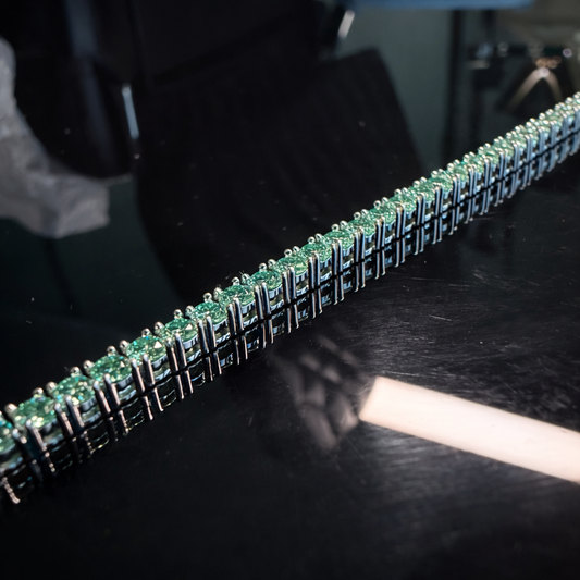 Gelati's Bracciale in Emerald Green VVS1 Diamond Bracelet Solid 925 Silver & 18k Vermeil Gold