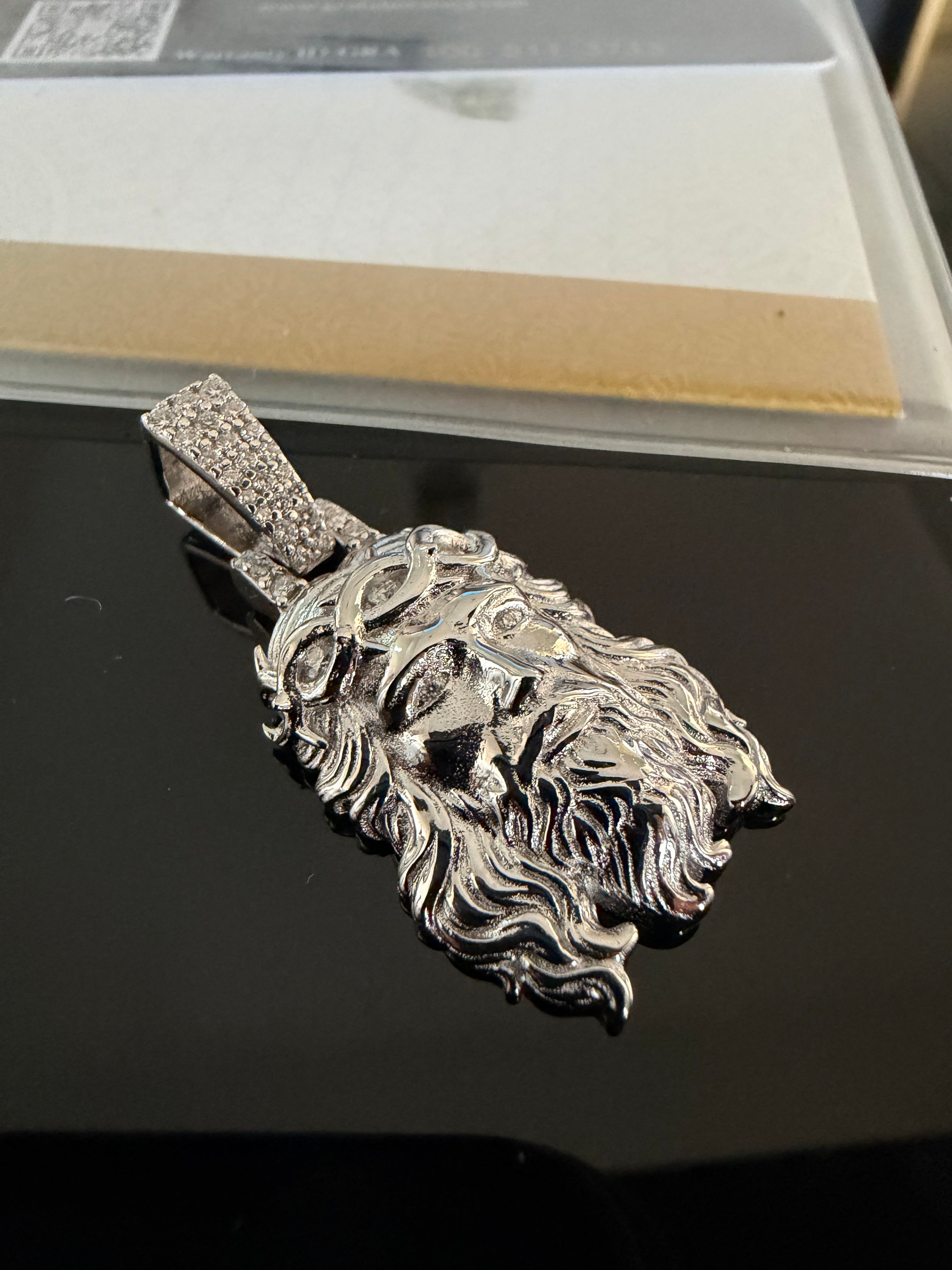 Limited Bespoke Jesus Piece – FL/IF Moissanite, 925 Silver & 18K Vermeil Gold |Chain included
