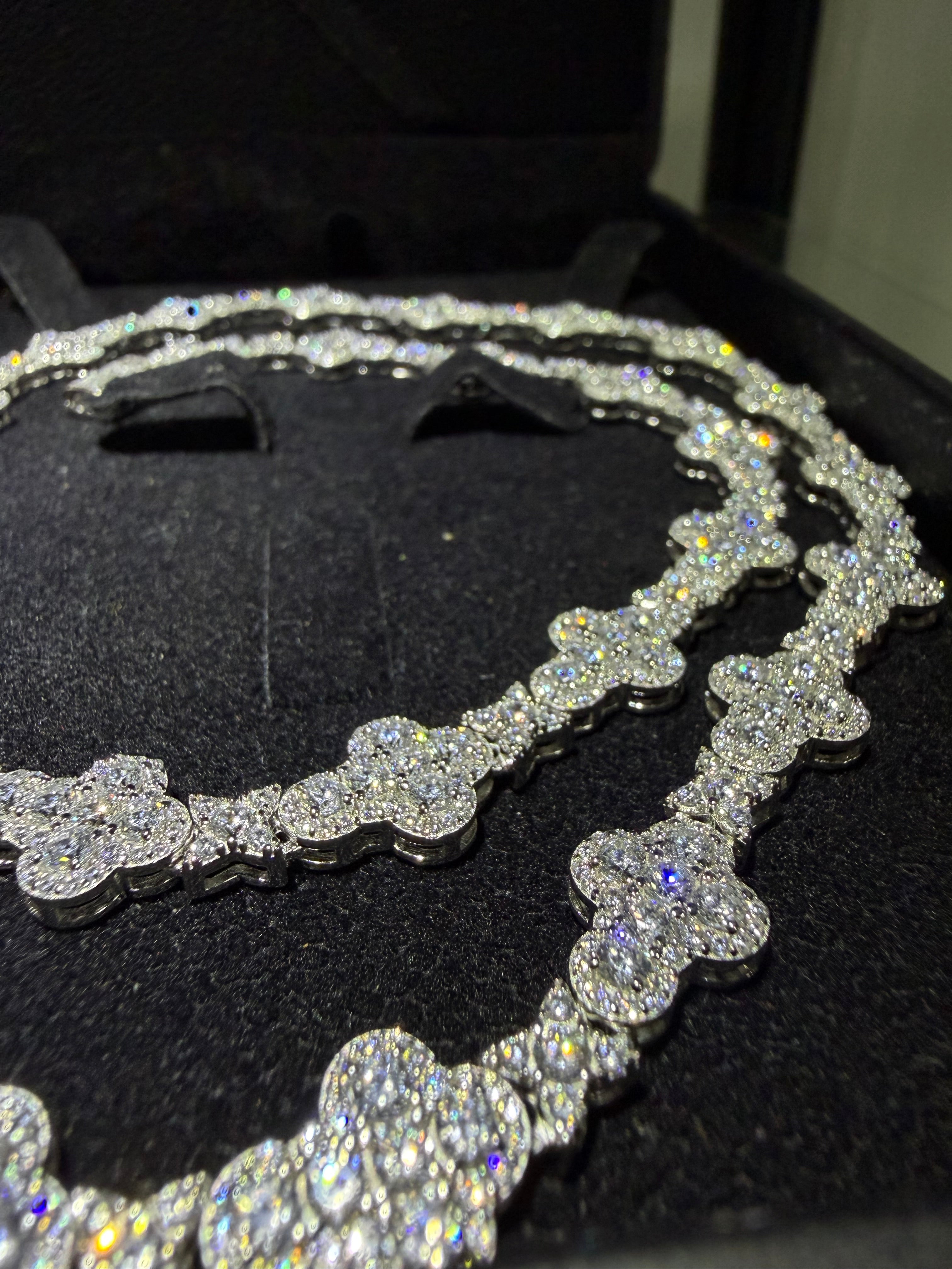 Gelati's Speciale 20 Ctw FL-IF Flawless Lab Moissanite Star Cross Link Necklace in Solid 925 Sterling Silver & 18K Vermeil White Gold