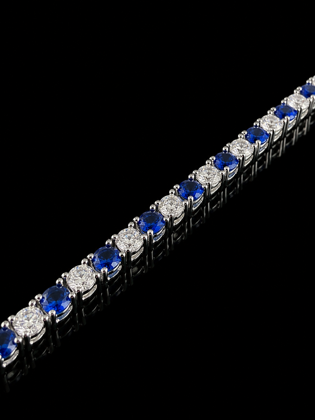 Ghiacciato Sapphire Tennis Bracelet – DVVS1 Moissanite, 925 Silver with PT950 Platinum Inlay