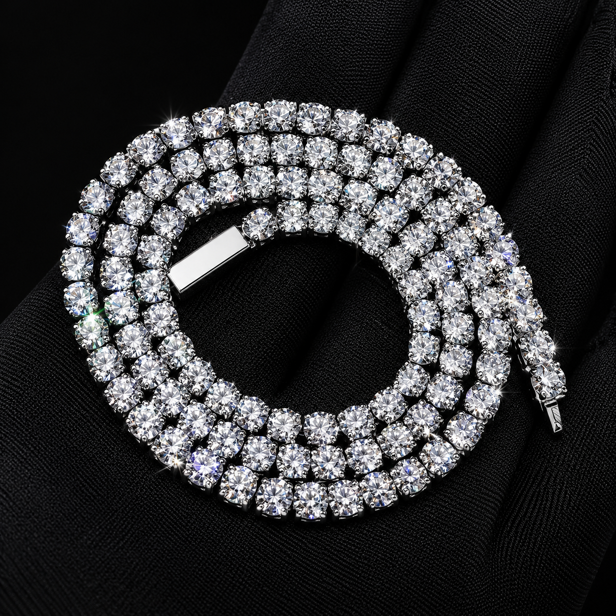 Gelati Exclusive Big Pointers Diamond Tennis Necklace |Titansteel & 18K Vermeil Gold | VVS-1 Moissanite