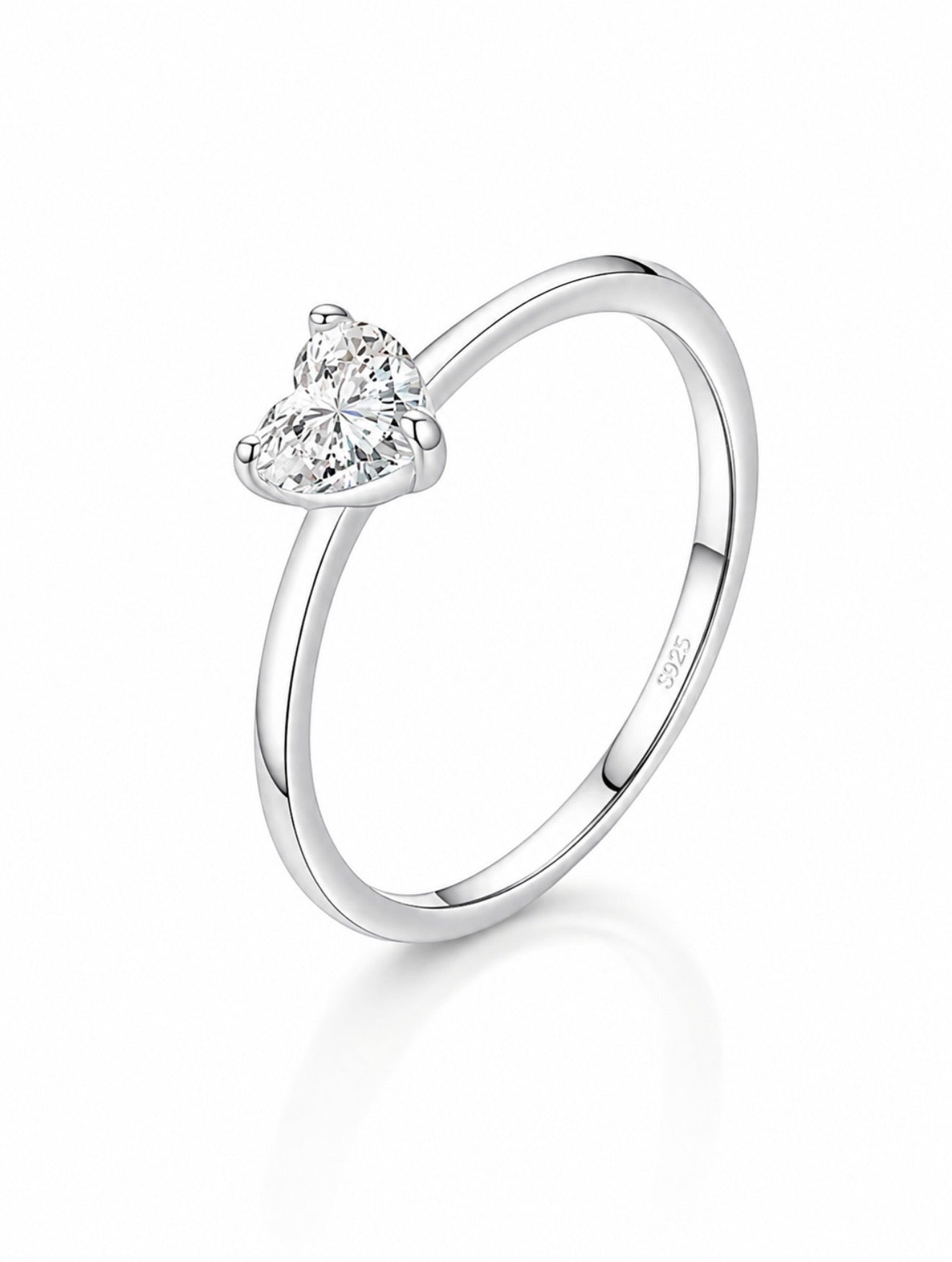 CUORE DI GHIACCIO RING – VVS1 MOISSANITE, 925 SILVER & 18K VERMEIL