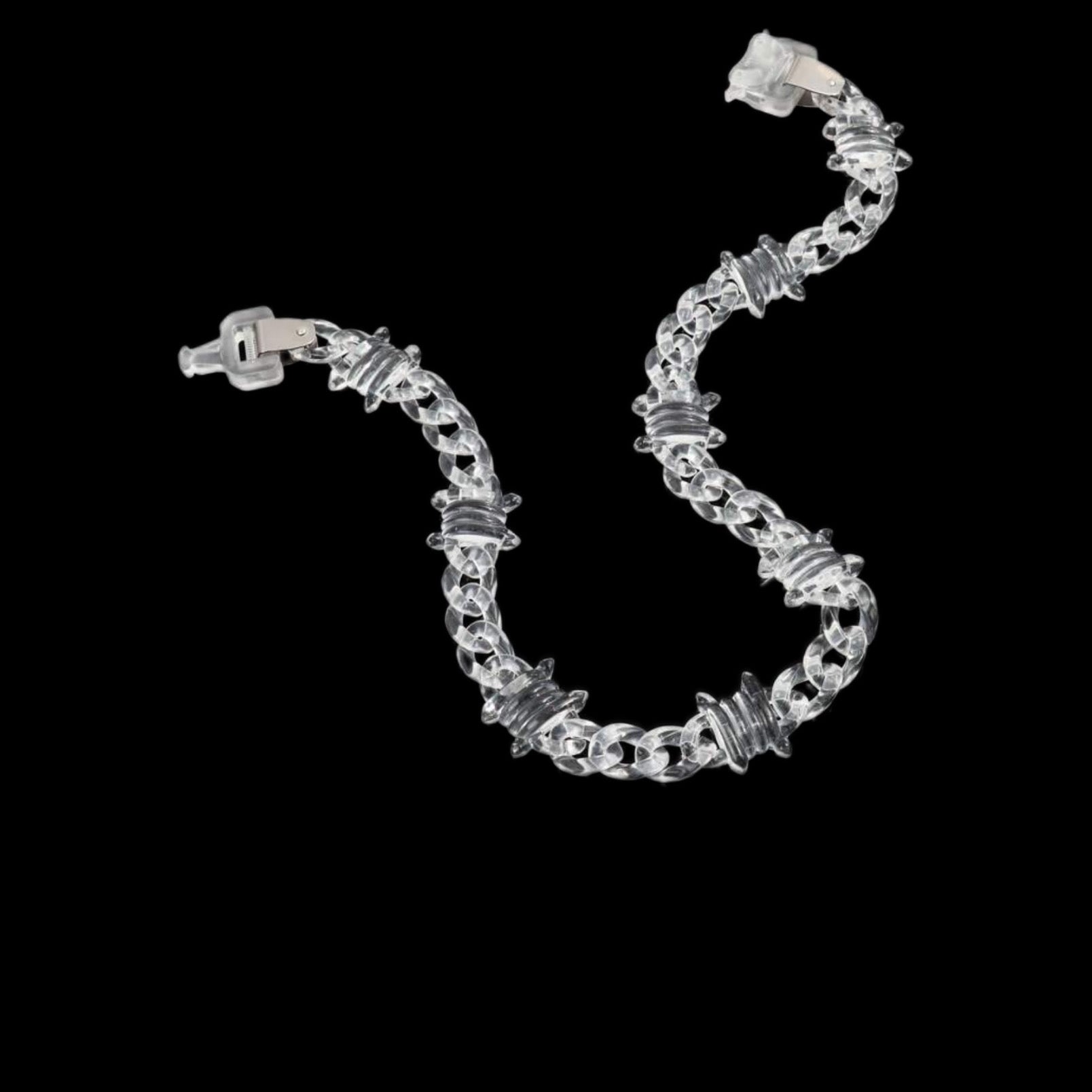 Gelati Noire Diamond Acrylic Barbed Wire Necklace Safelock Clasp