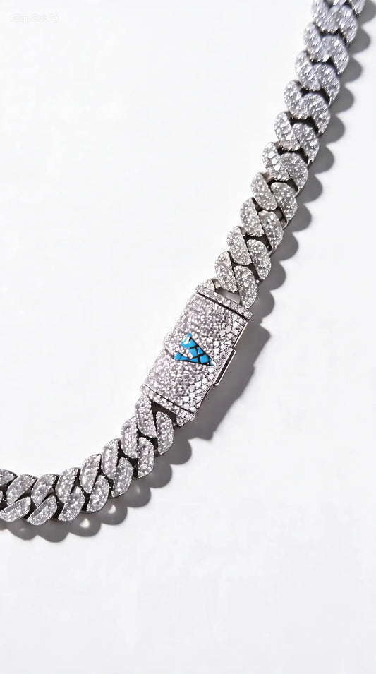 Custom Lock LA Moon Link Cuban Chain – 28CT FL-IF Moissanite, 925 Silver & 18K Vermeil (13MM)