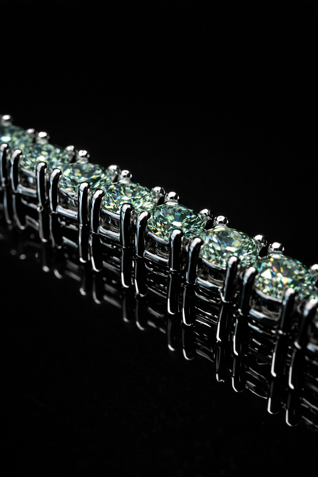 Gelati's Bracciale in Emerald Green VVS1 Diamond Bracelet Solid 925 Silver & 18k Vermeil Gold