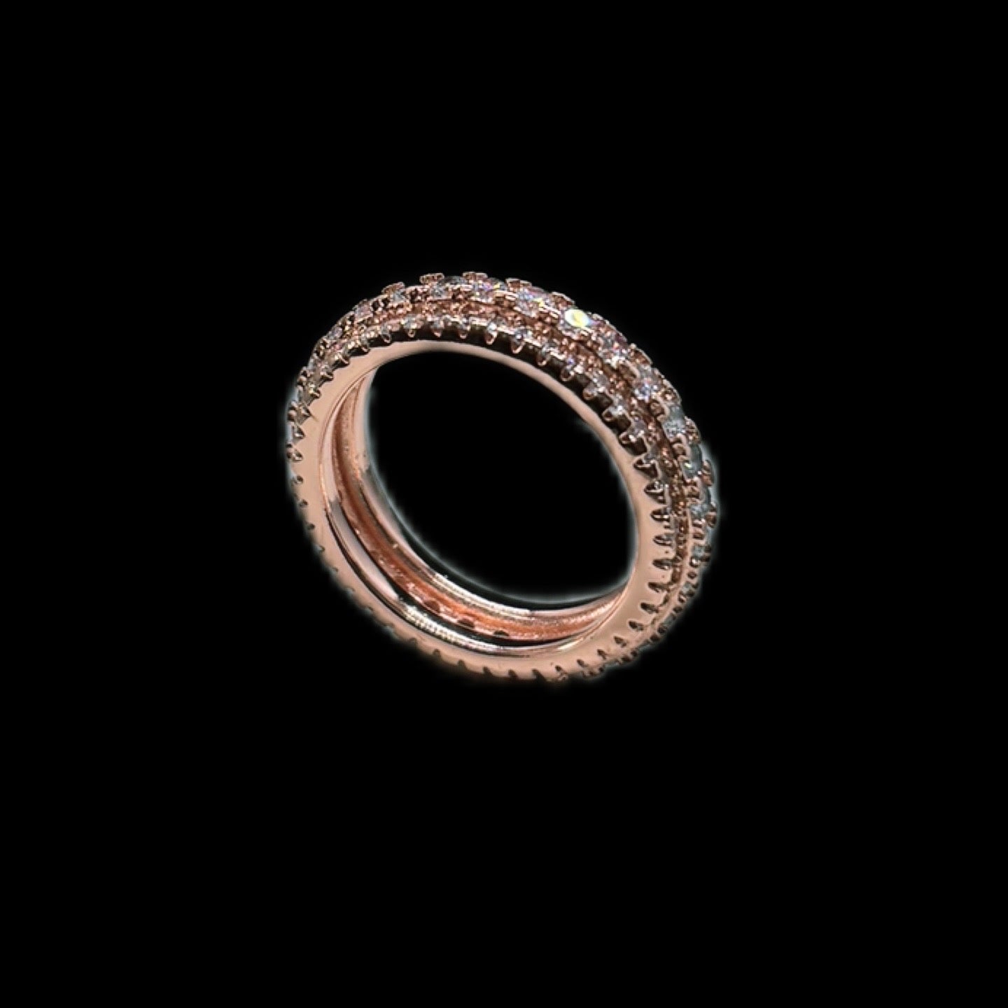 Gelati's Bespoke Tri-Row Prongue Rose Gold Diamond Band & Vermeil 18k Rose Layers