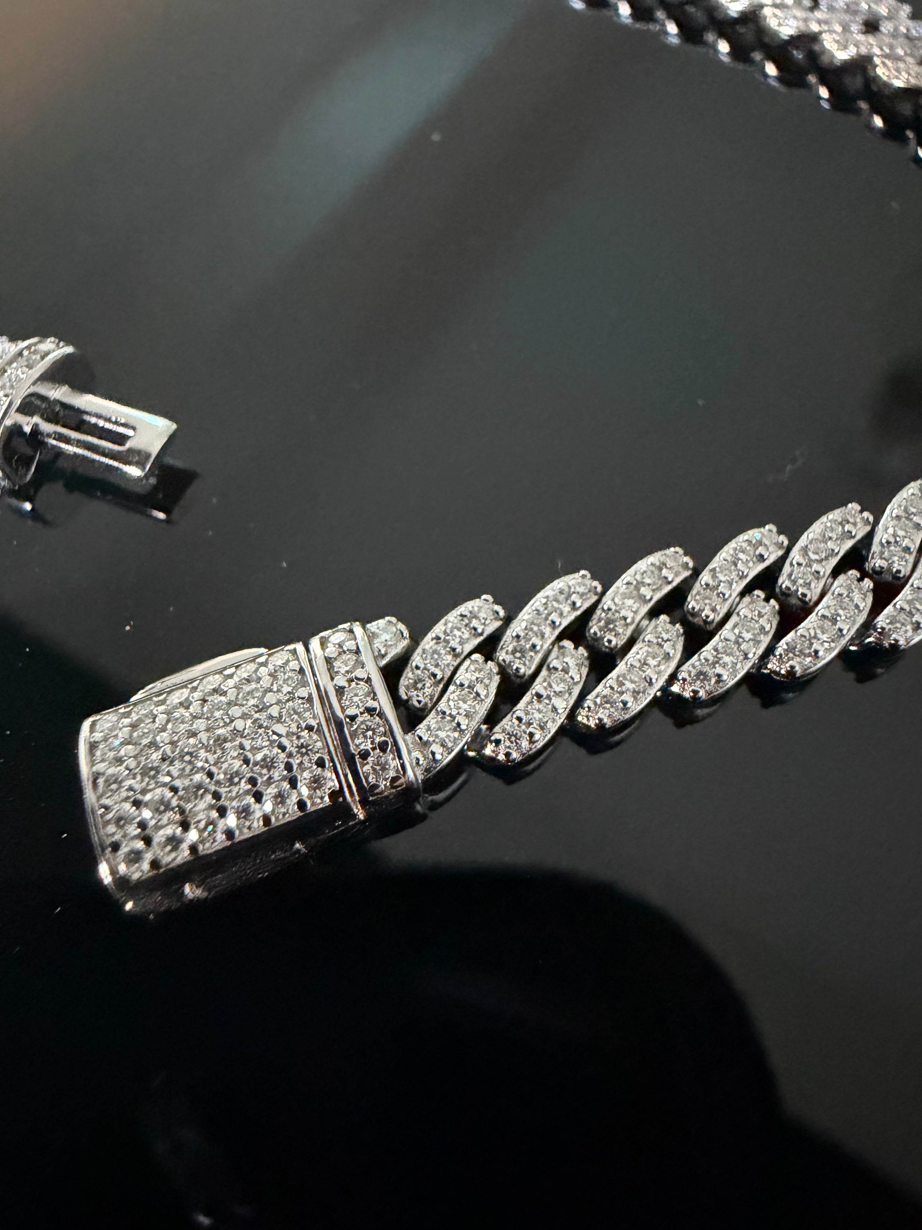 Gelati's Bespoke 7MM Miami Link One Row Prongue FL-IF - Flawless D-Color Lab Moissanite Cuban Bracelet in Solid 925 Sterling Silver & 18k Vermeil Gold Inserts