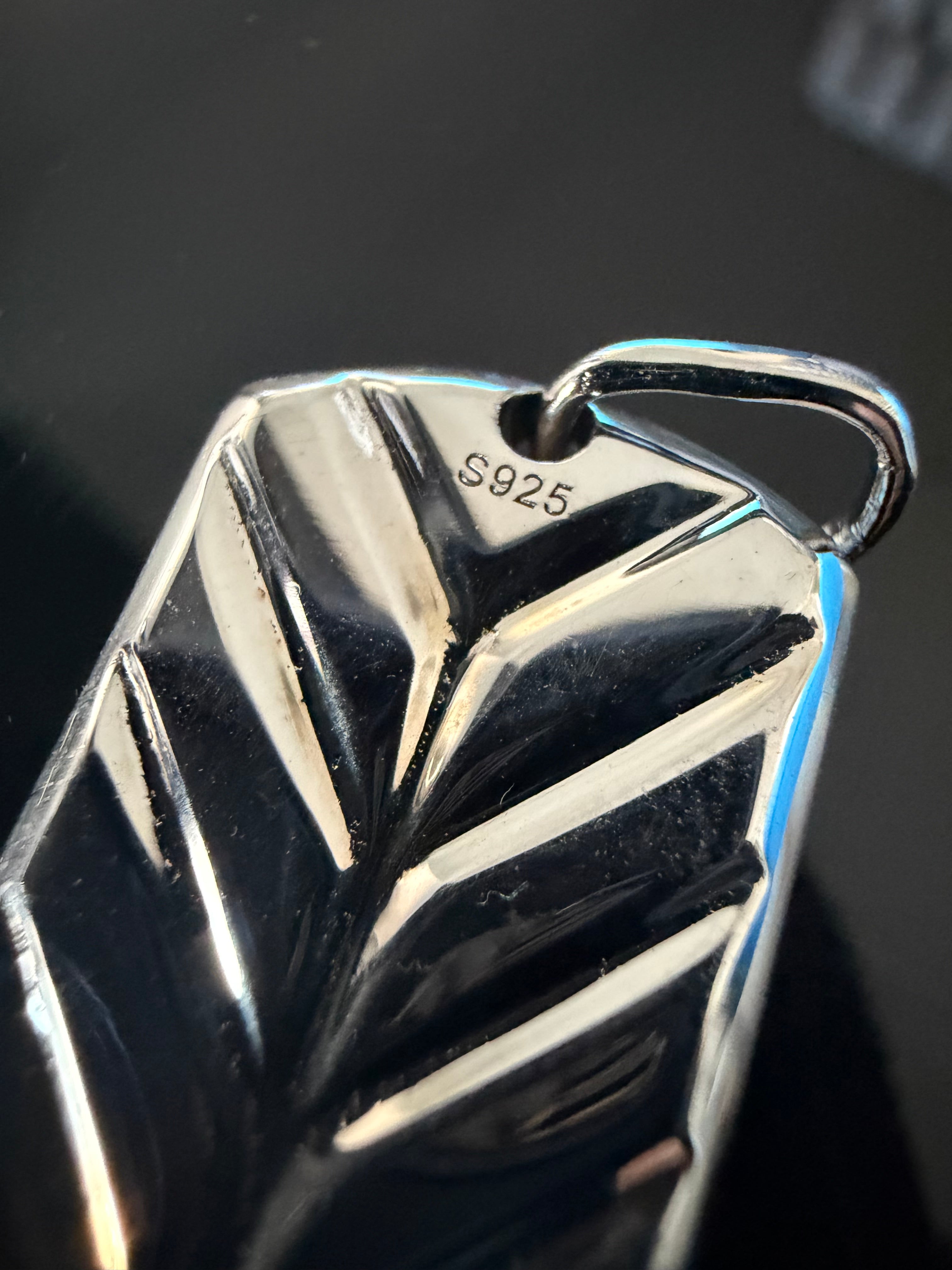 Gelati's Bespoke Knife Tag DVVS1 Lab Moissanite Diamond Pendant in Solid 925 Sterling Silver & 18k Vermeil White Gold Inlay + Free 925 Silver Chain