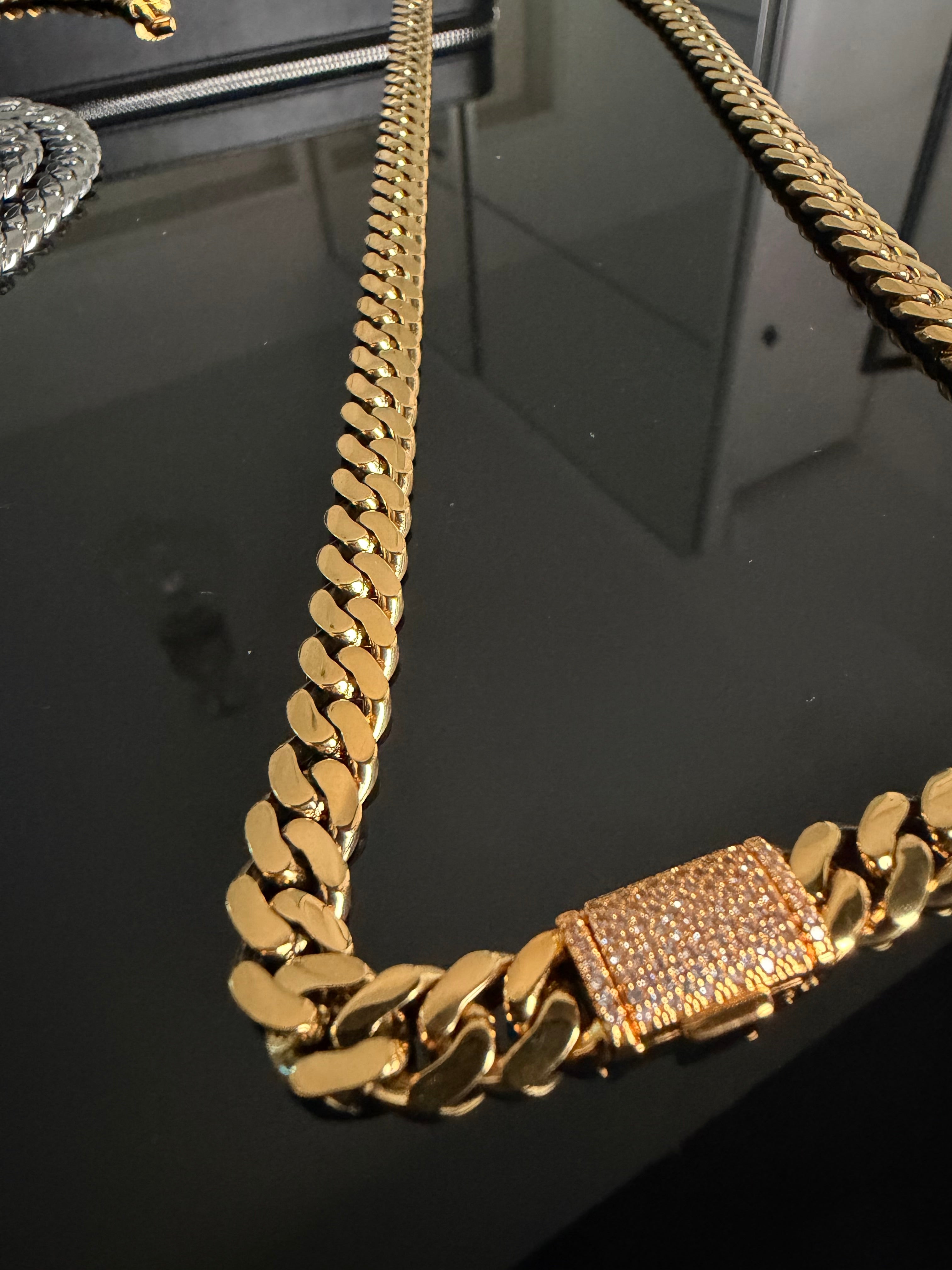 Titanium Diamond Lock Miami Cuban Necklace – DVVS1 Moissanite & 18K Vermeil