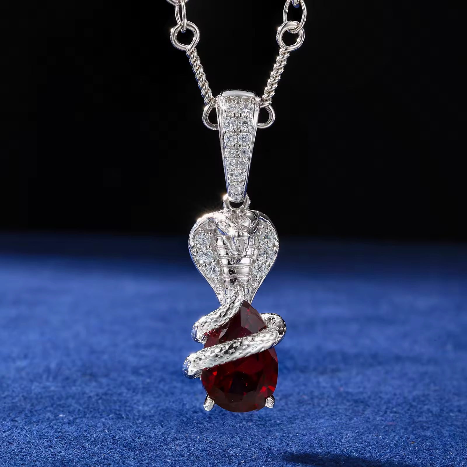 Gelati's Cobra VVS1 Diamond Pendant  Necklace in Solid 925 Sterling Silver & 18k Vermeil Gold