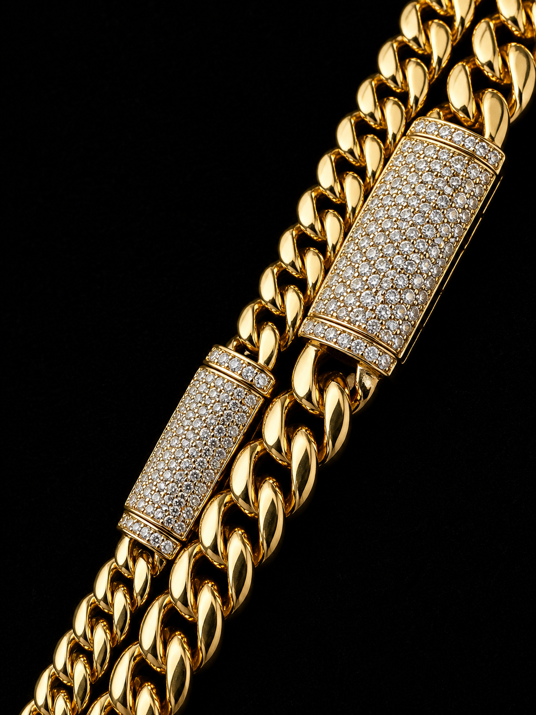 Diamond Lock Miami Cuban Necklace – DVVS1 925 Silver/Titanium & 18K Vermeil