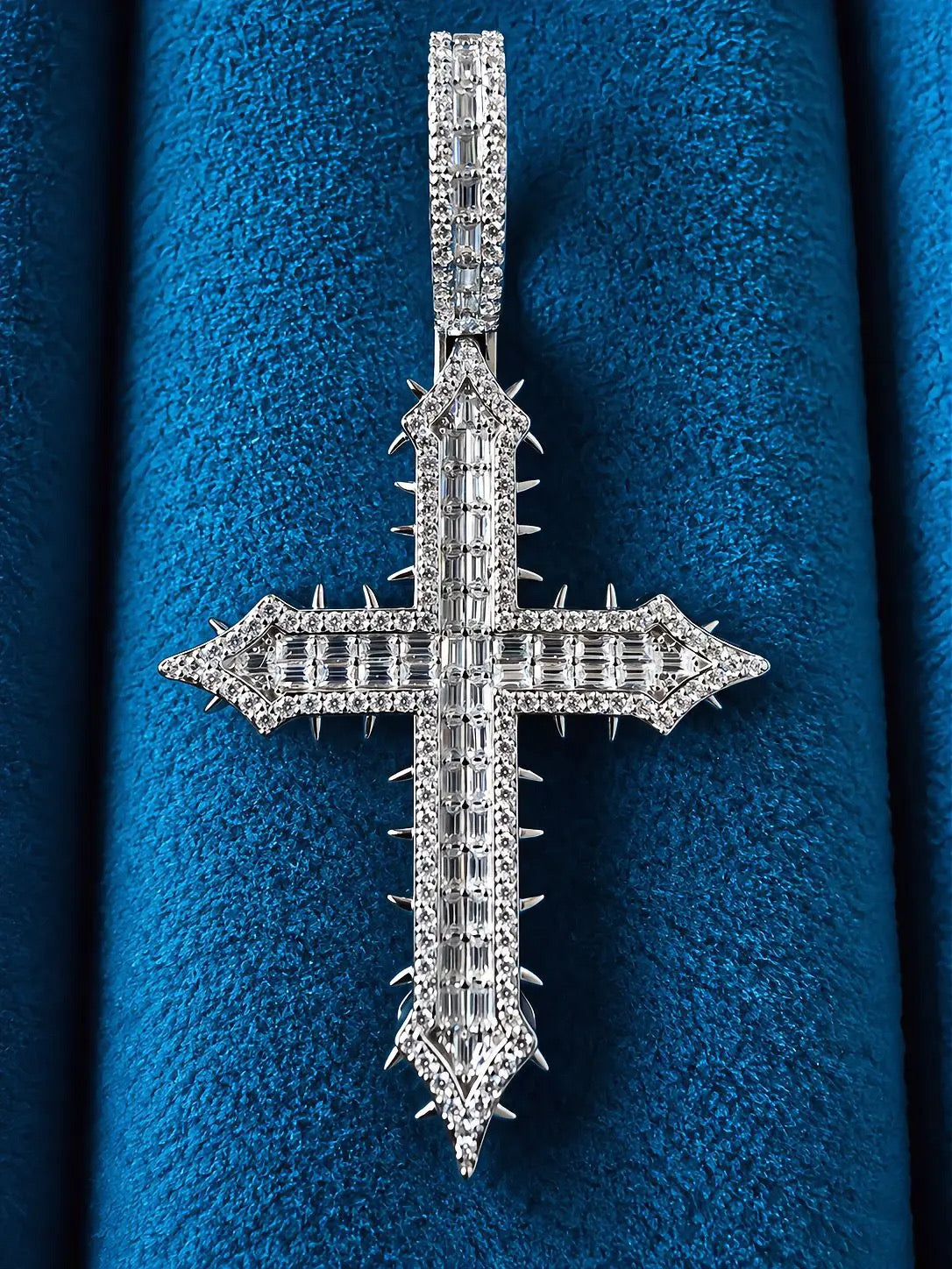 GELATI LIMITED | DEATHBRINGER SPIKED DIAMOND CROSS - FL-IF Lab Moissanite | 925 Sterling Silver | 18K Vermeil Gold