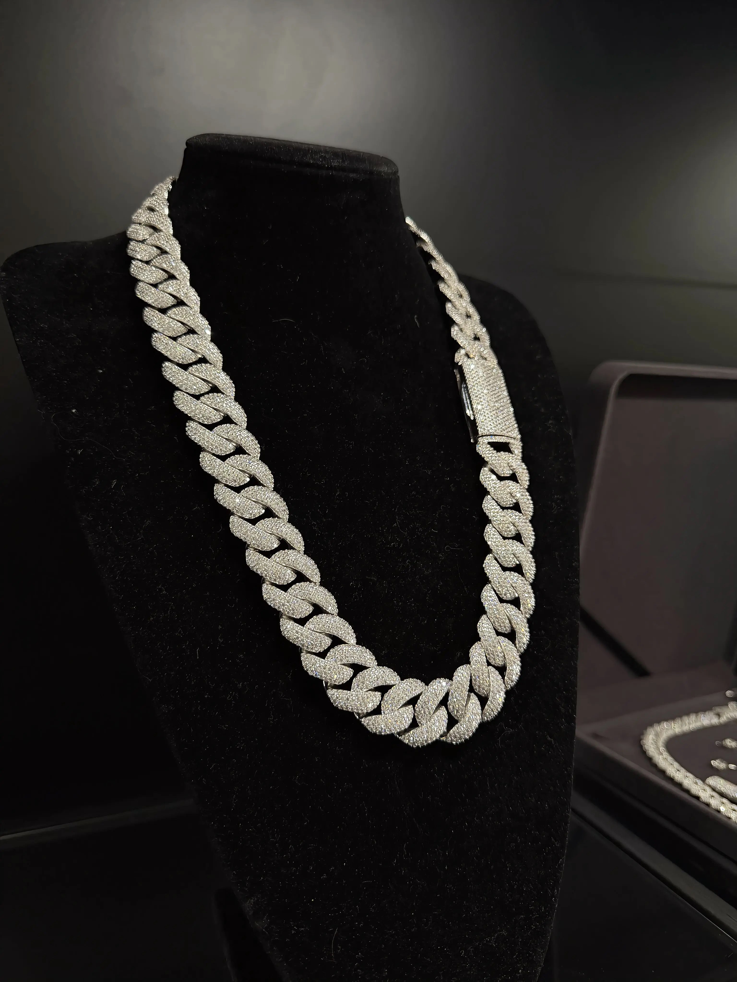 GELATI Colossus 20MM Diamond Cuban Moon Link Chain | FL-IF Flawless Moissanite |18K Vermeil Gold