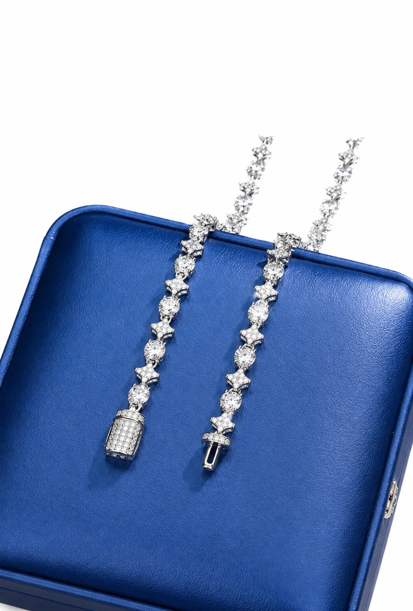 STARCHAIN TENNIS NECKLACE – FL–IF/HCD MOISSANITE, 925 SILVER & TITANIUM – 14K VERMEIL