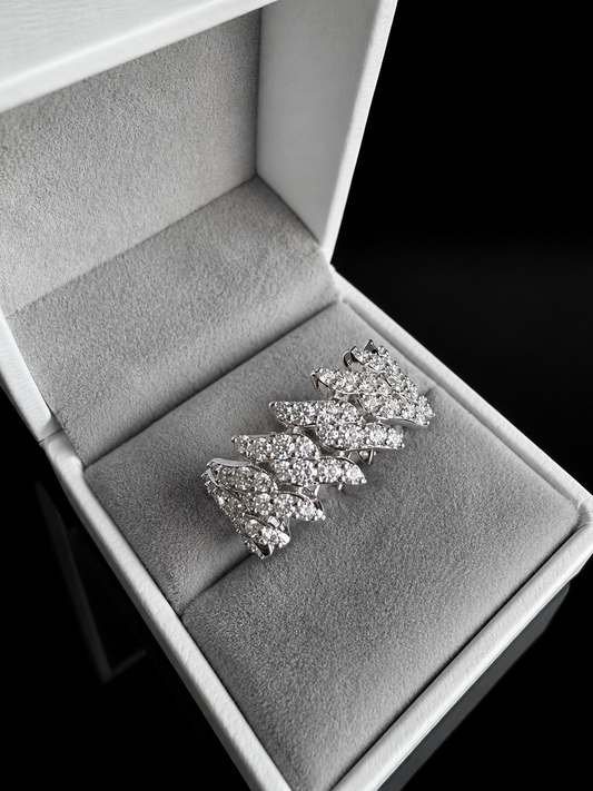 Miami Link Spiked Diamond Ring™ — FL-IF Moissanite | 925 Silver + 18K Vermeil