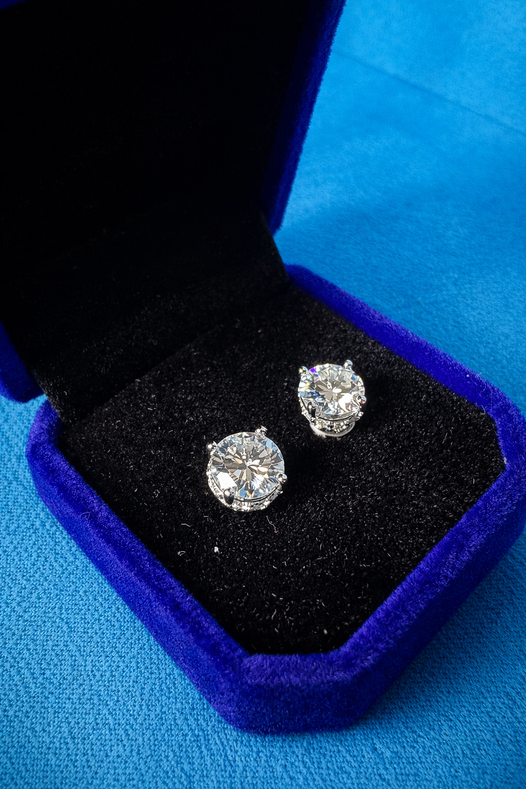 Gelati's Bussdown Twilight 2CT FL-IF ( Flawless) Moissanite Diamond Earrings in solid 925 Sterling Silver & 18k Vermeil Gold Inlay