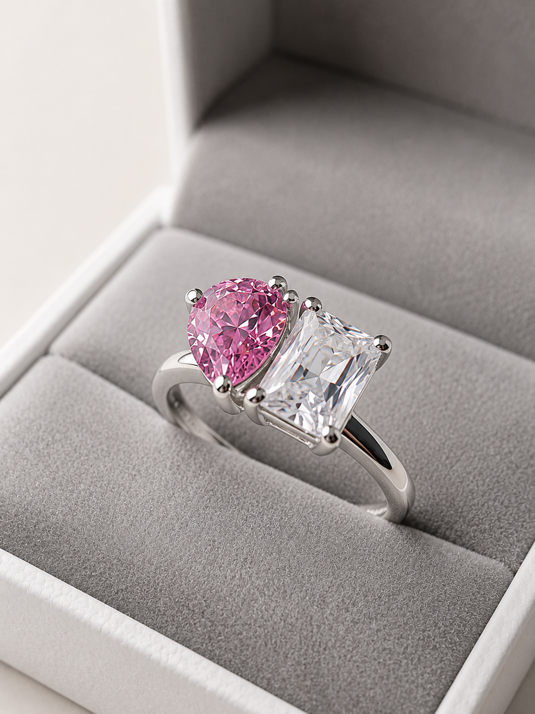CANDY BAR MIXED CUT RING – DVVS1/CB FANCY PINK PEAR & BAGUETTE CUT, 925 SILVER & 18K VERMEIL GOLD
