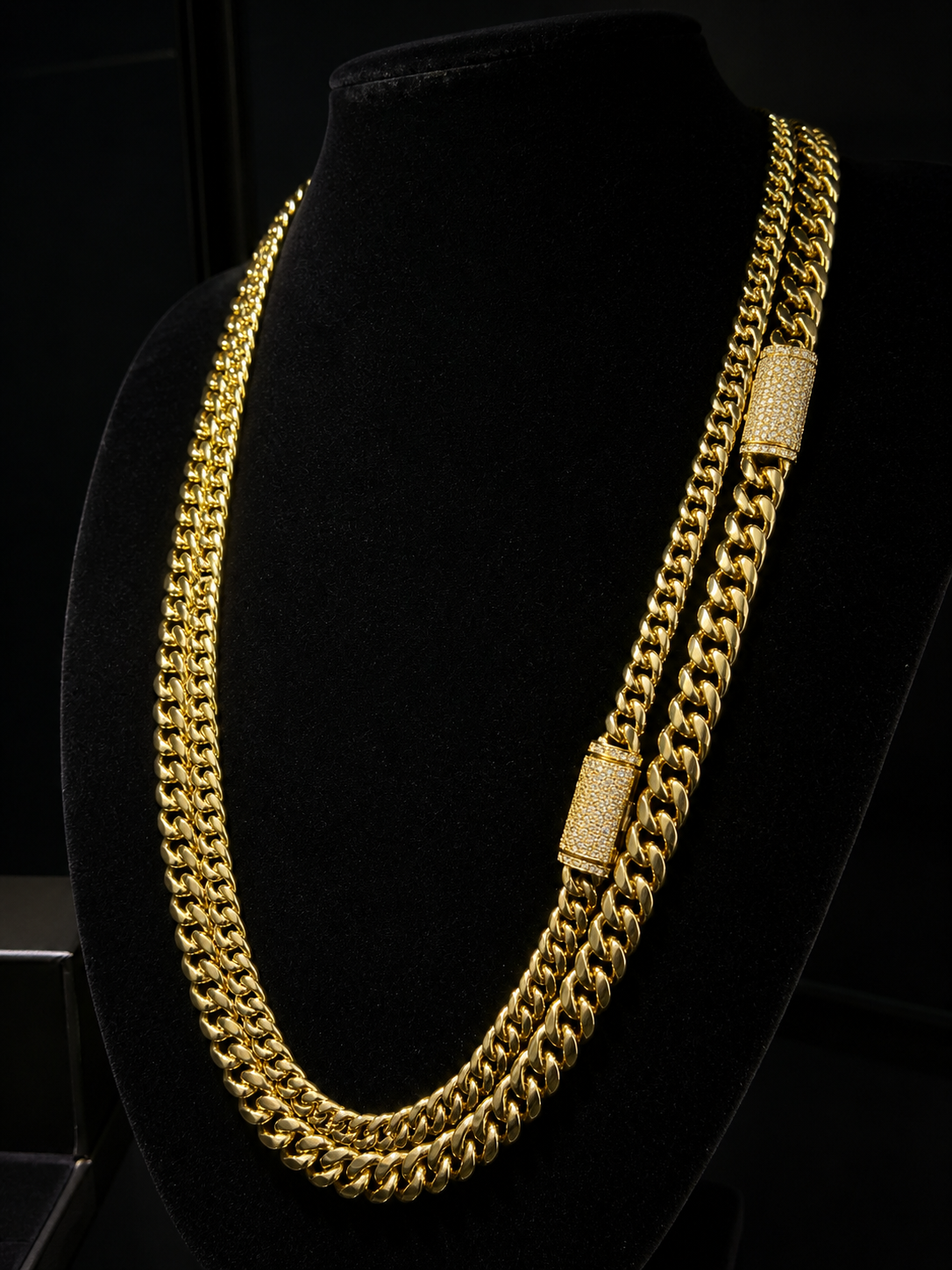 Diamond Lock Miami Cuban Necklace – DVVS1 925 Silver/Titanium & 18K Vermeil