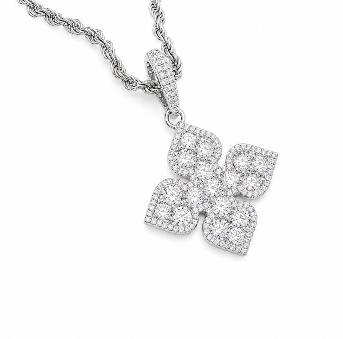 GELATI’S LUCKY FOUR LEAF BAGUETTE DIAMOND PENDANT IN 925 SILVER & 18K VERMEIL GOLD