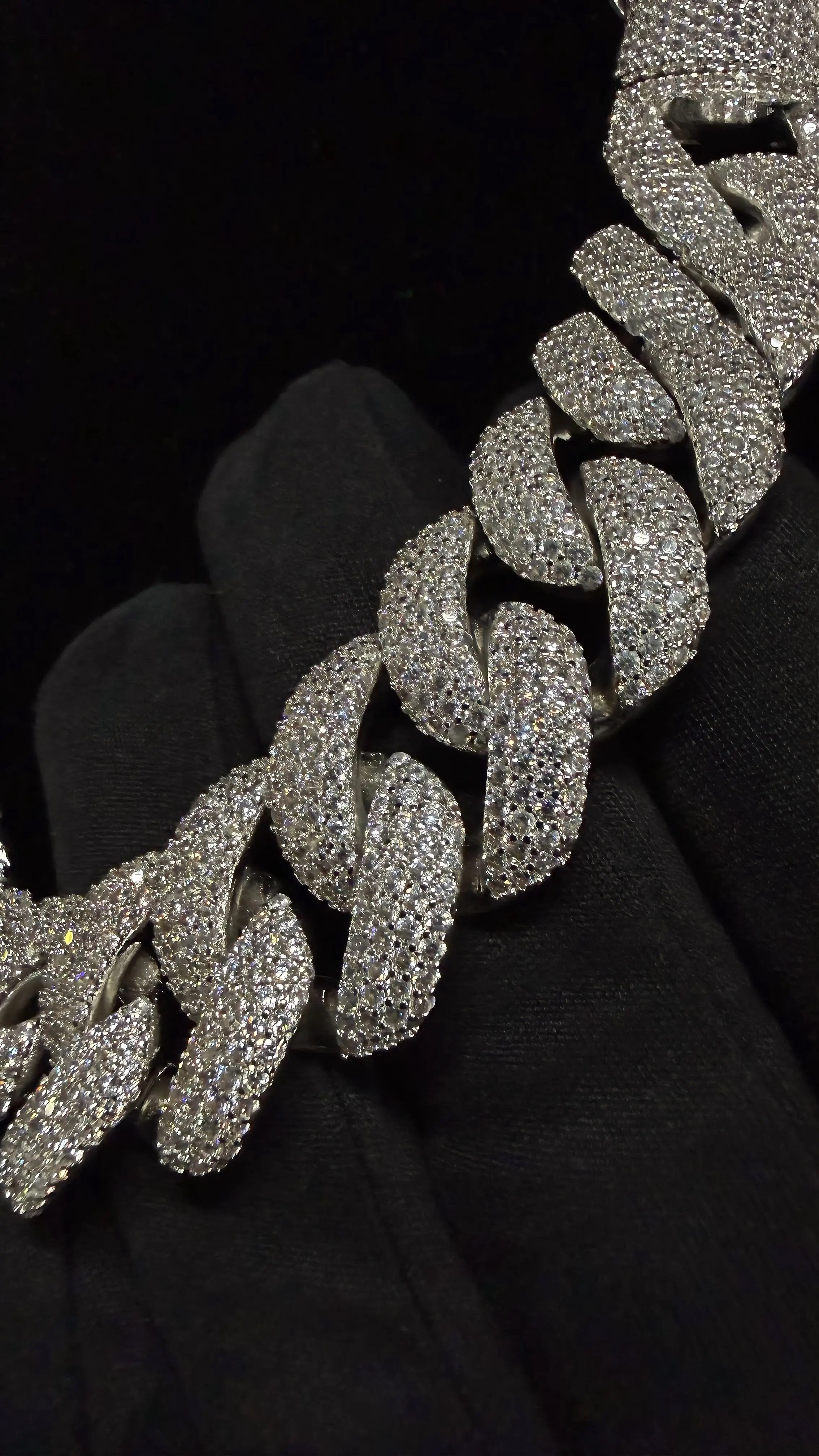 GELATI Colossus 20MM Diamond Cuban Moon Link Chain | FL-IF Flawless Moissanite |18K Vermeil Gold
