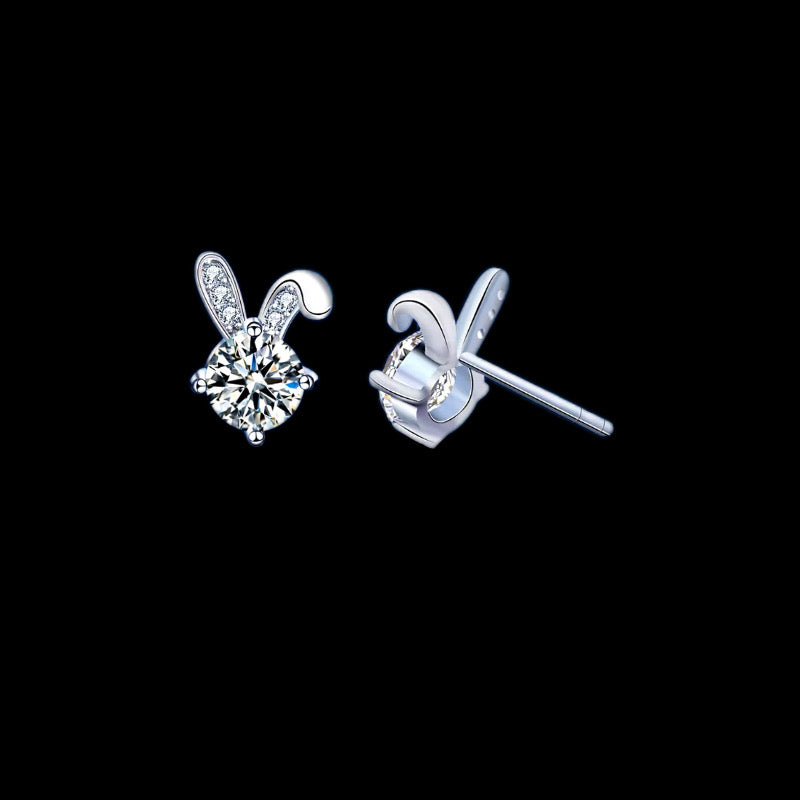 Gelati's "Snowbunny" VVS1 Moissanite Diamond Earrings in 925 Silver