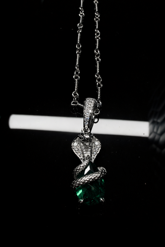 Gelati's Cobra VVS1 Diamond Pendant  Necklace in Solid 925 Sterling Silver & 18k Vermeil Gold