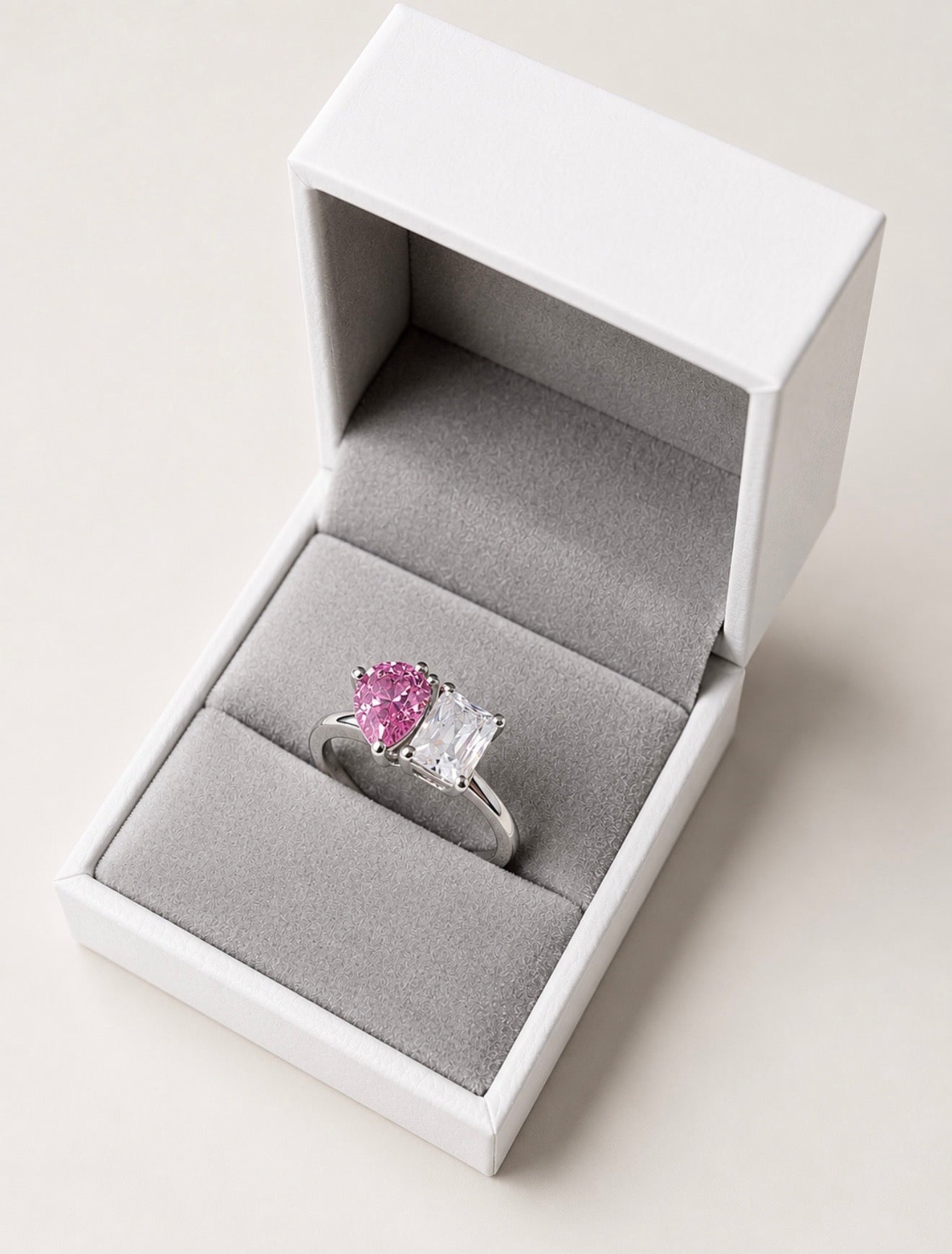CANDY BAR MIXED CUT RING – DVVS1/CB FANCY PINK PEAR & BAGUETTE CUT, 925 SILVER & 18K VERMEIL GOLD
