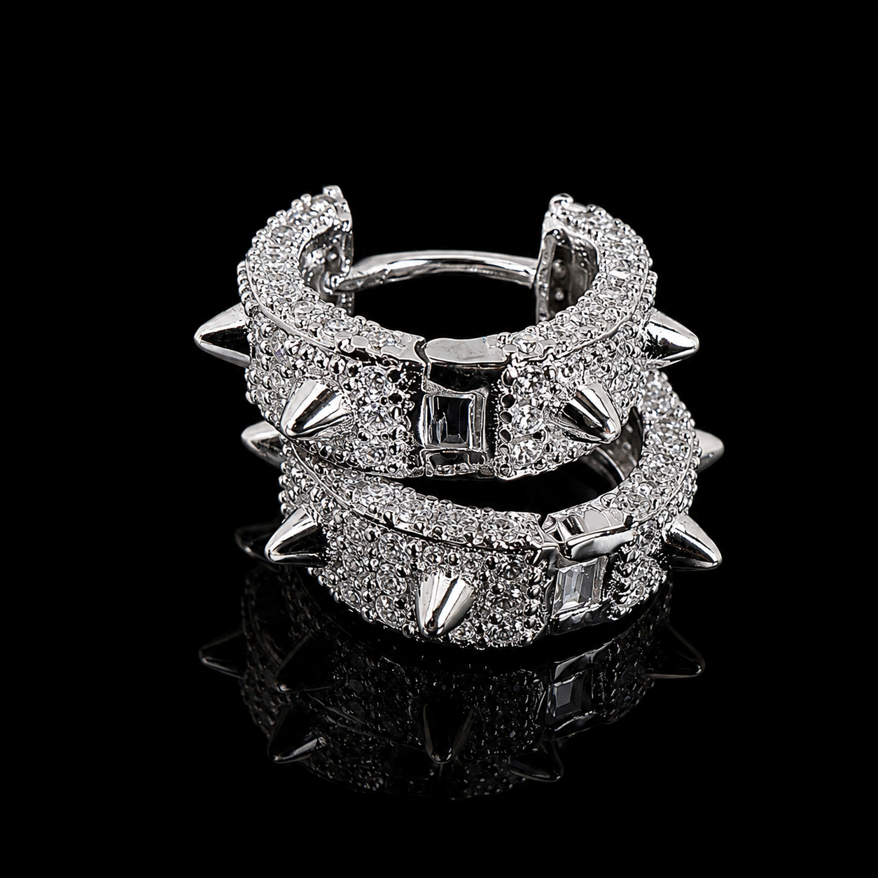 Inferno Spiked Claw Earrings – FL-IF Moissanite, 925 Silver & 18K Vermeil