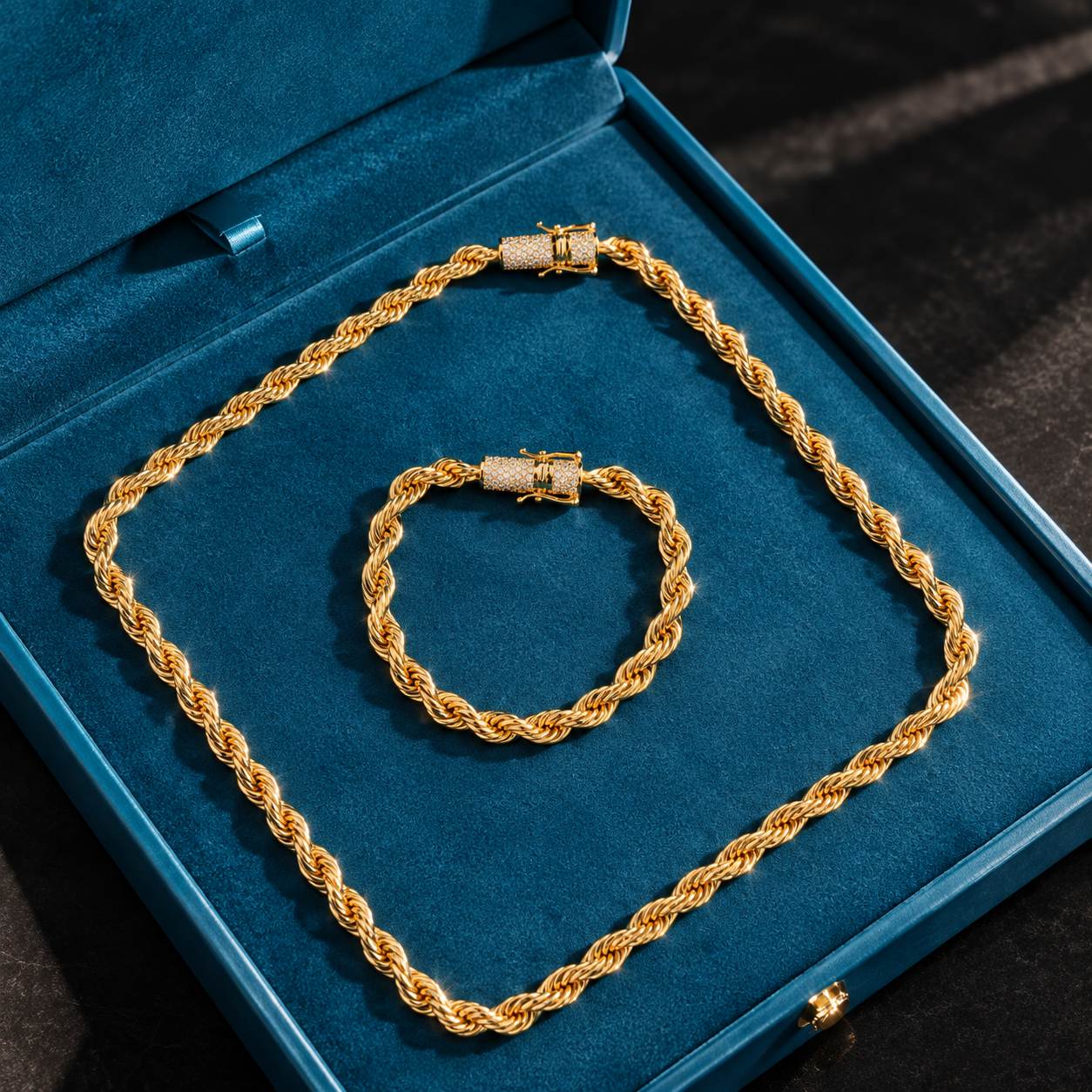 GELATI VVS1- D-VVS1 LAB MOISSANITE DIAMOND LOCK ROPE CHAIN NECKLACE |925 Silver|Titanium & 18K Vermeil GOLD
