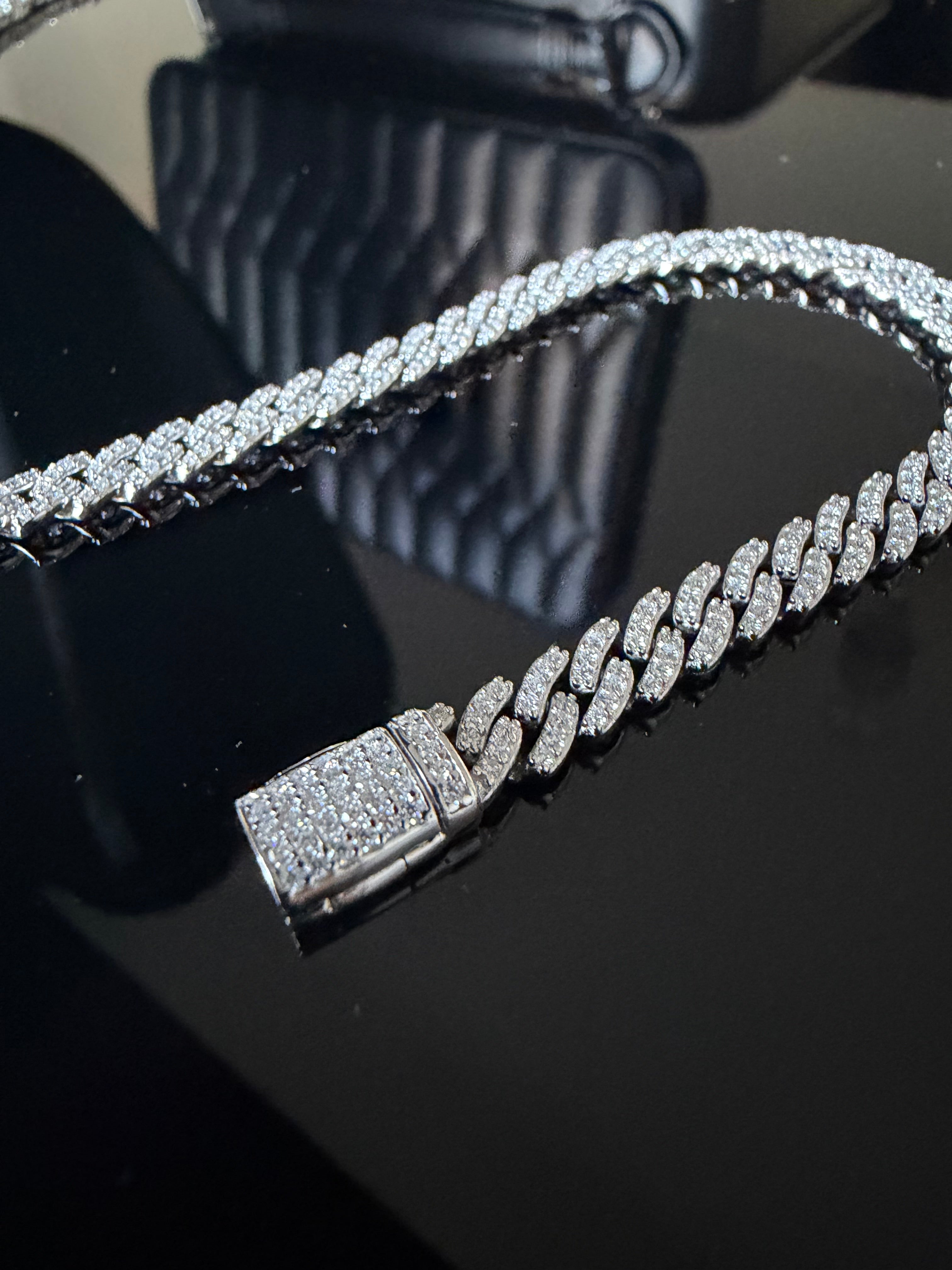 Gelati's Bespoke 7MM Miami Link One Row Prongue FL-IF - Flawless D-Color Lab Moissanite Cuban Bracelet in Solid 925 Sterling Silver & 18k Vermeil Gold Inserts