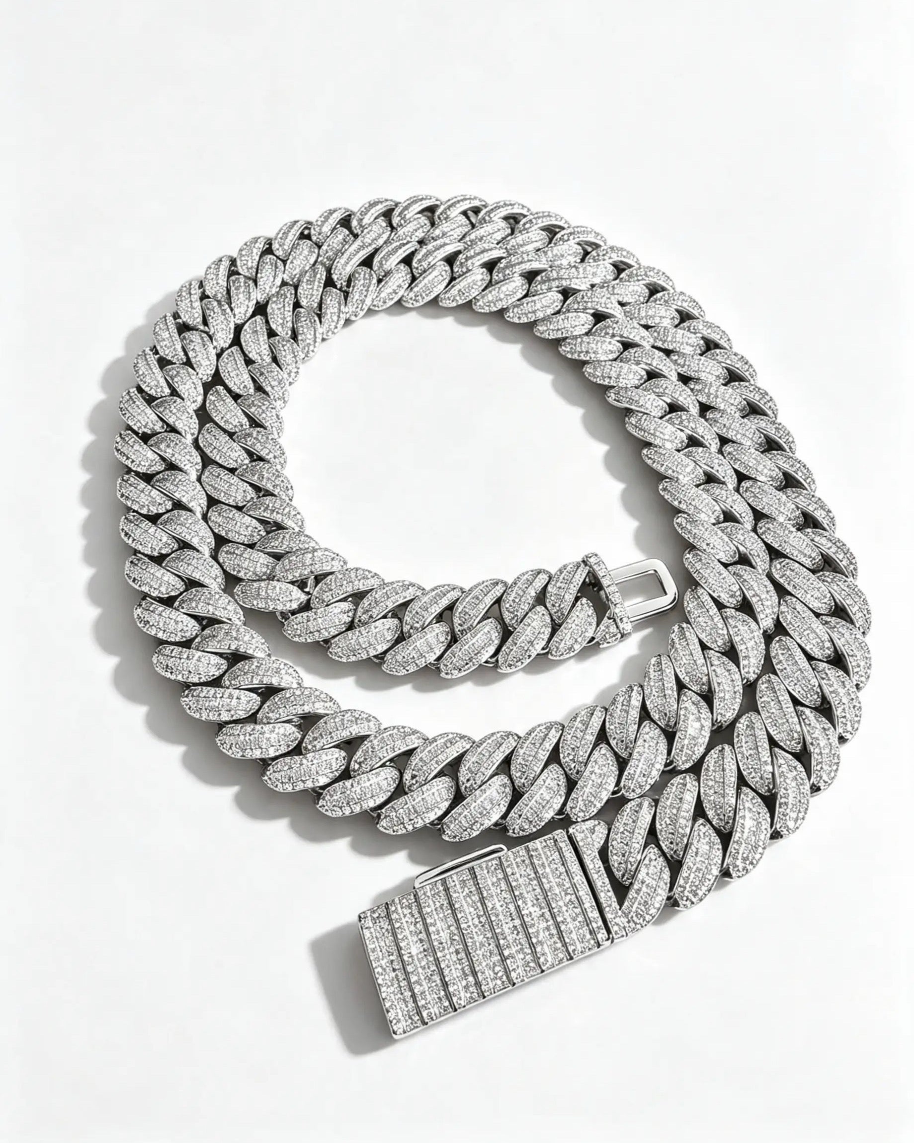 17MM Moon Link Tri Row Raised Pointers™ Cuban Chain — FL-IF Certified Lab Moissanite | 925 Silver + 18K Vermeil Gold