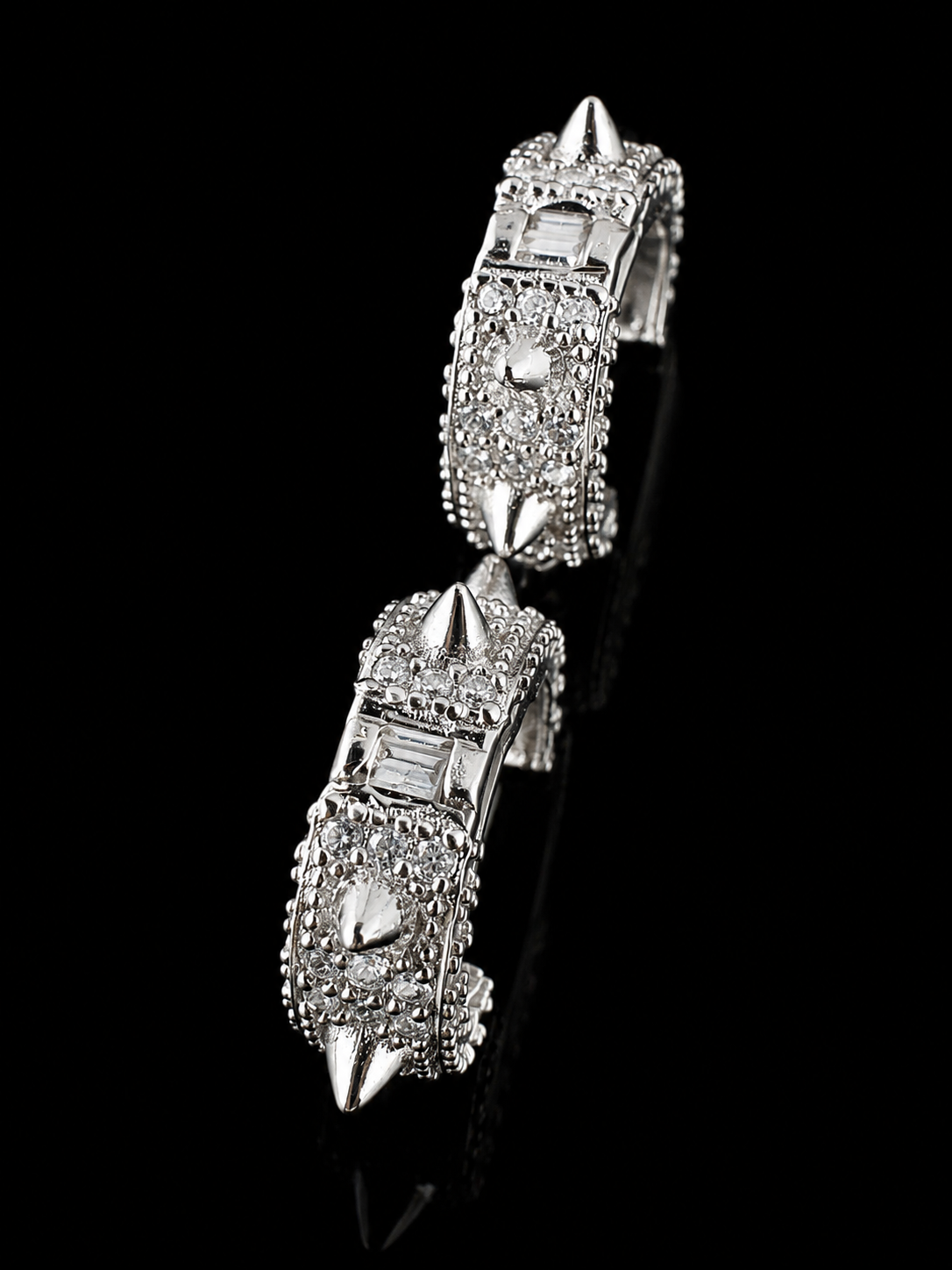 Inferno Spiked Claw Earrings – FL-IF Moissanite, 925 Silver & 18K Vermeil