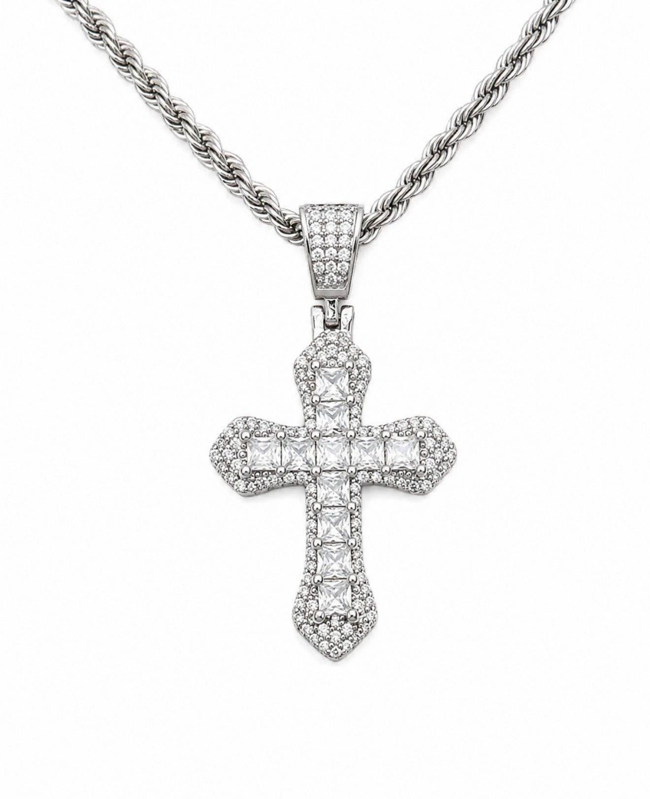 GELATI’S TITANIUM DIAMOND “SERRATO” CROSS PENDANT