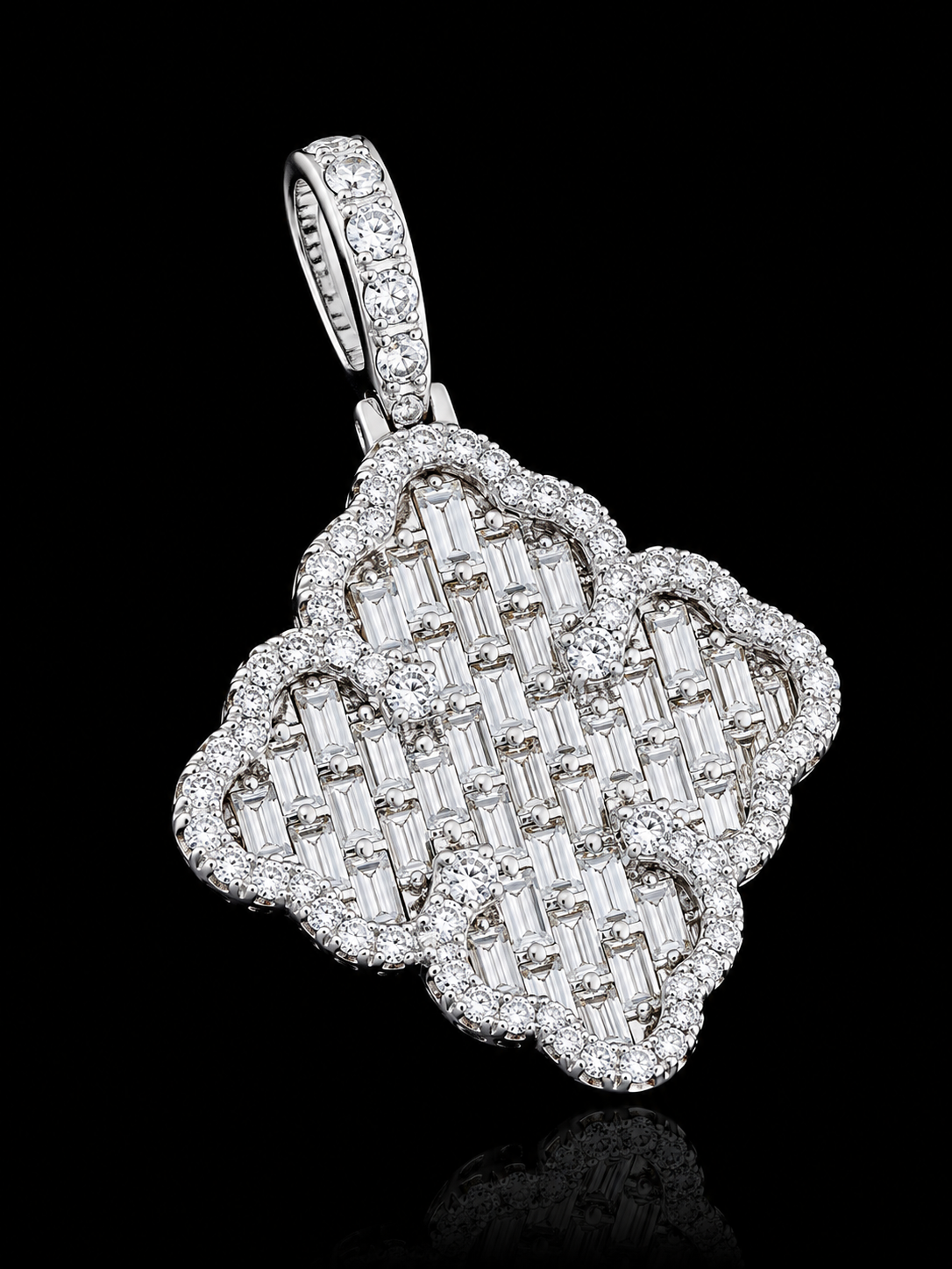 Carbon Baguette Clover Pendant – Titanium & 18K Vermeil Gold (Free Chain Included)