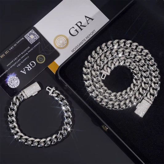 GELATI PLAIN MIAMI LINK NECKLACE – D-VVS1 Diamond Lock 925 Silver|Titanium & 18K Vermeil